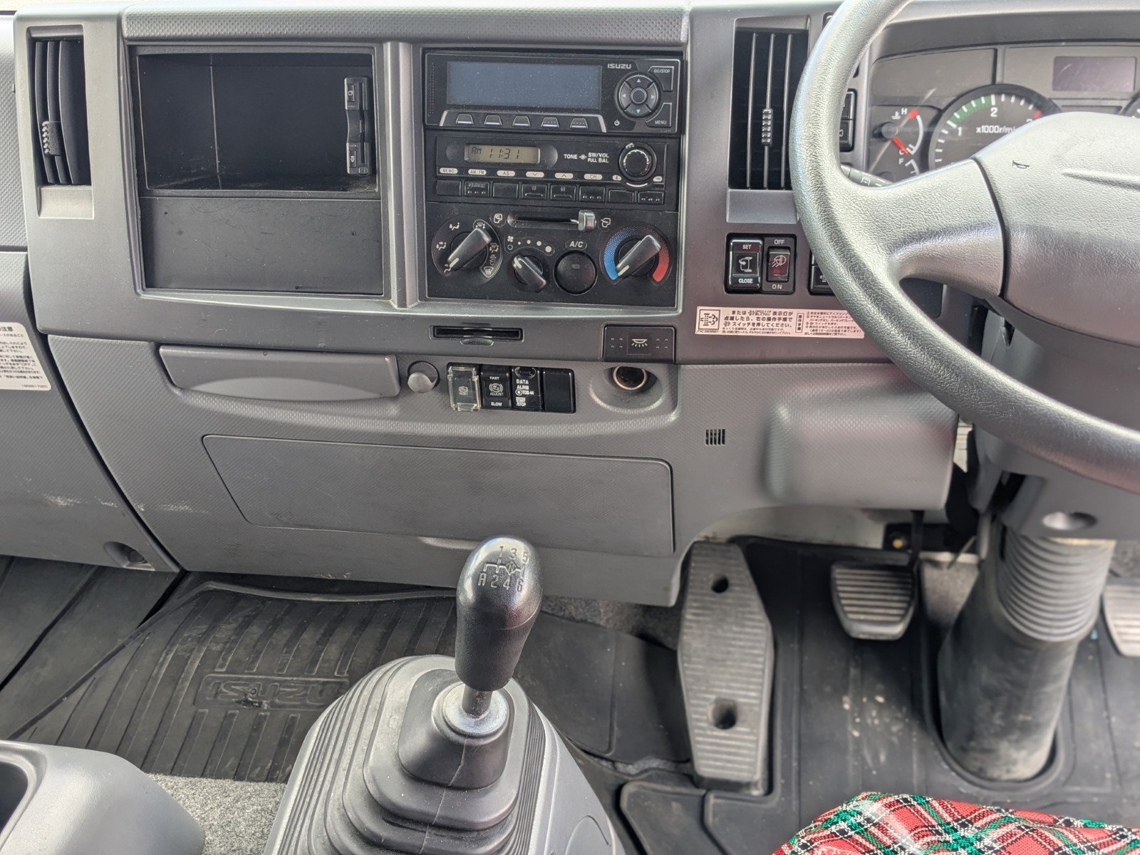 vehicle_image_20260305170326yww2XkJoNo.jpg