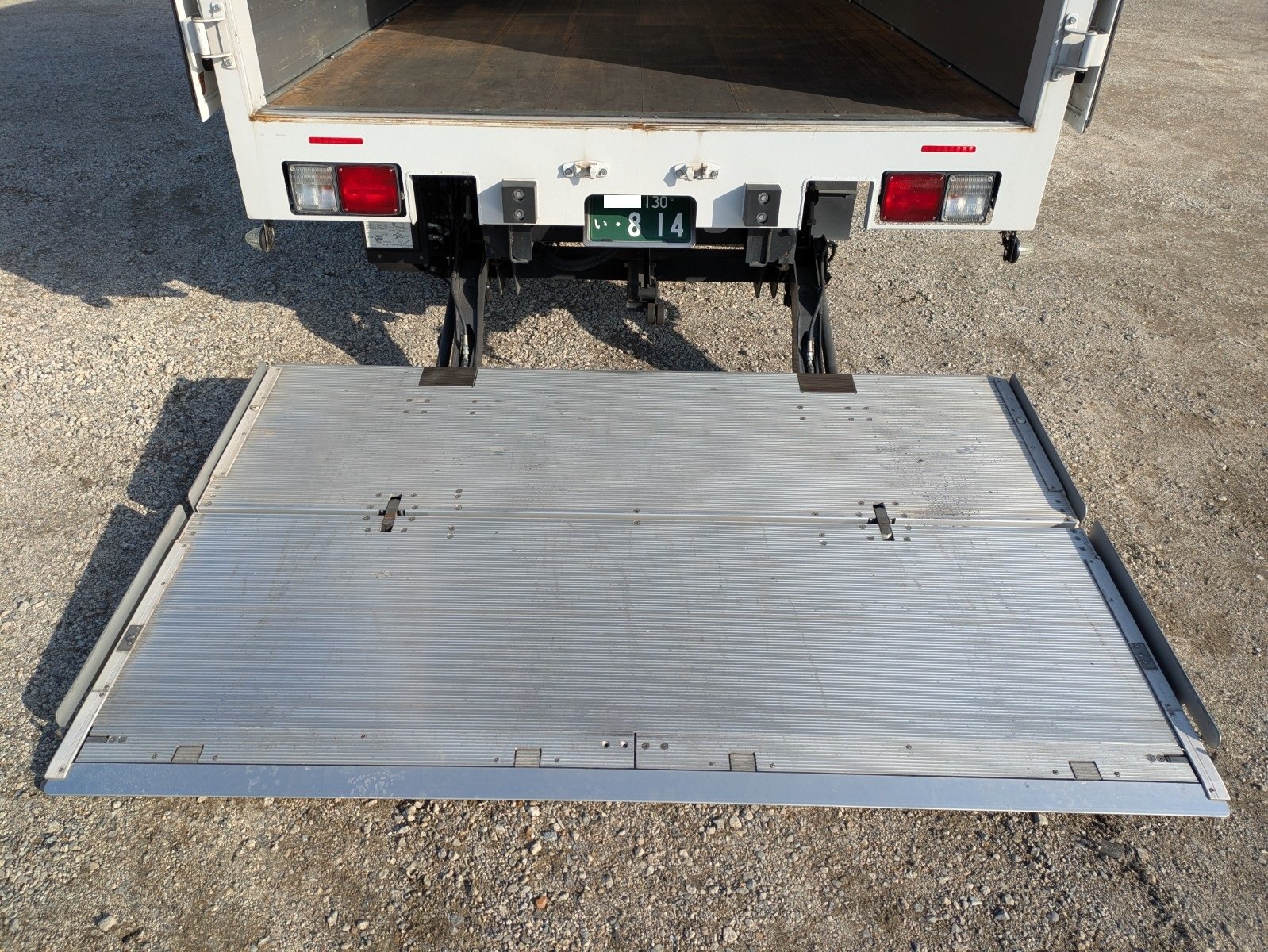 vehicle_image_20260306111309EsrkpqU9do.jpg