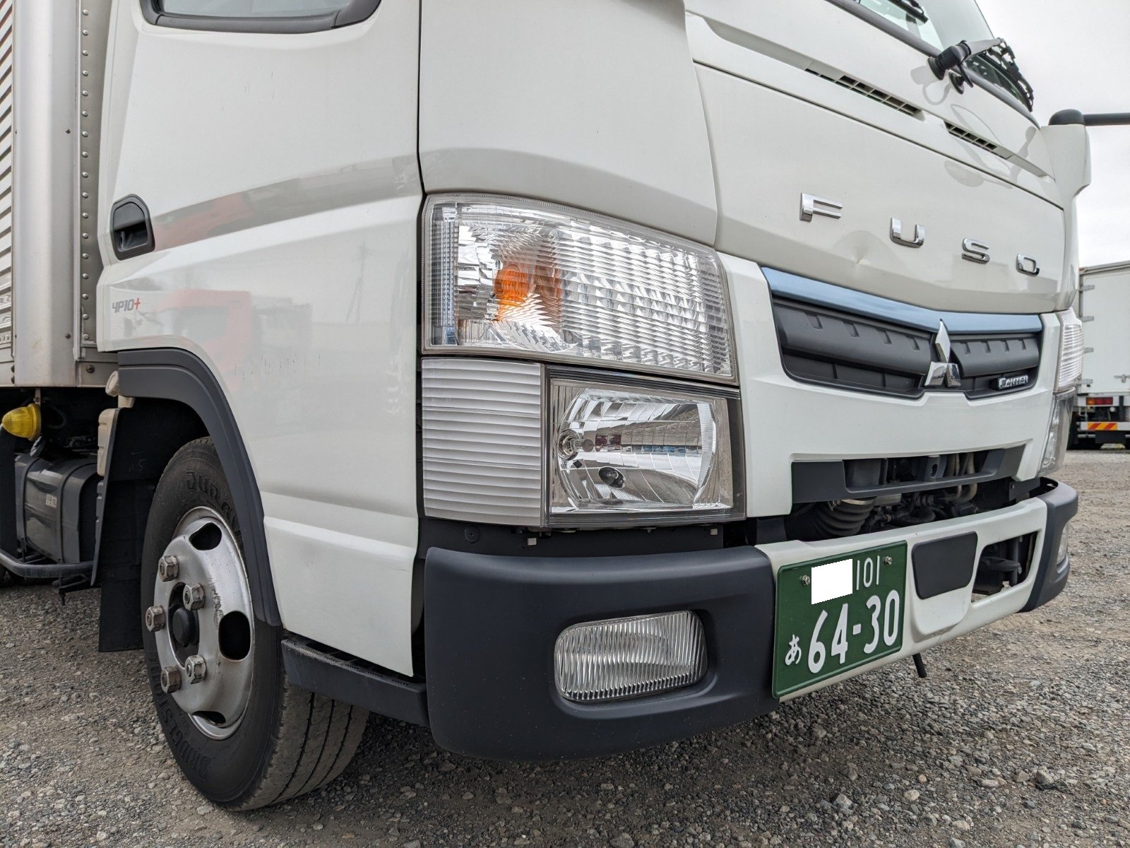 vehicle_image_20260318101126fSut7gpkV5.jpg