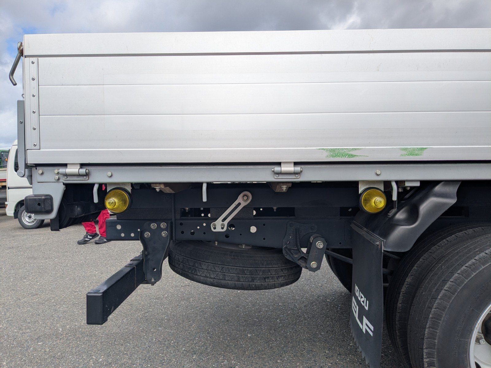 vehicle_image_202603051647133EZXhY6RuK.jpg