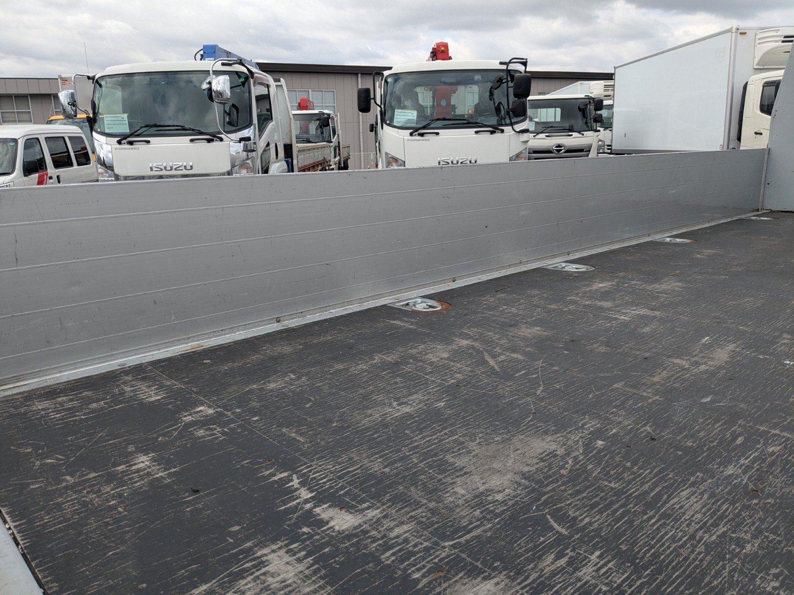 vehicle_image_20260305164713RRG2jWeSzn.jpg