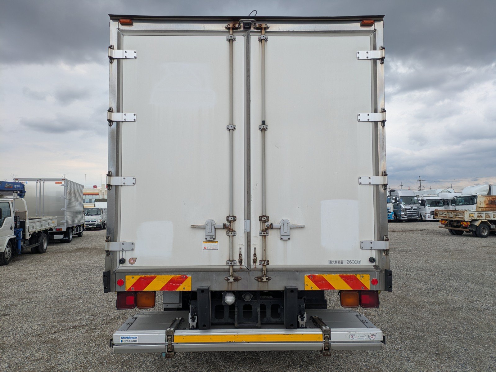vehicle_image_202603231840434vnFg7gjHv.jpg
