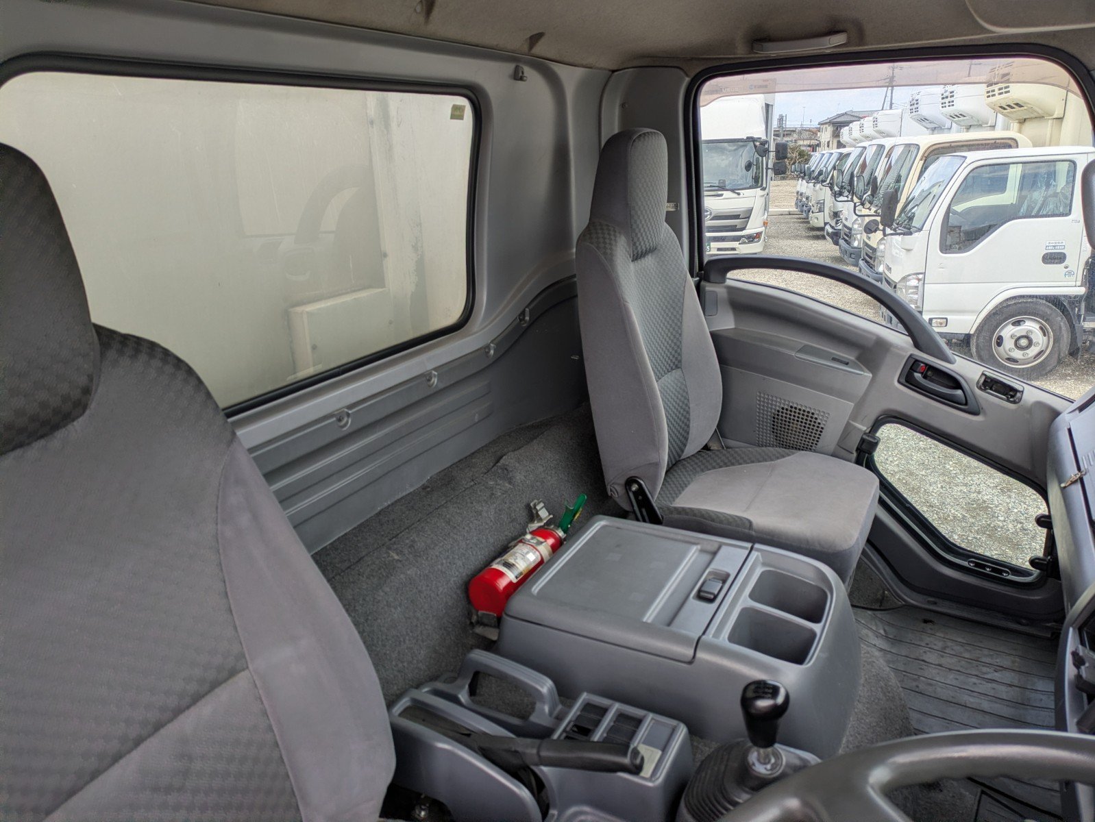 vehicle_image_20260323184043ZA5jsYwMVt.jpg