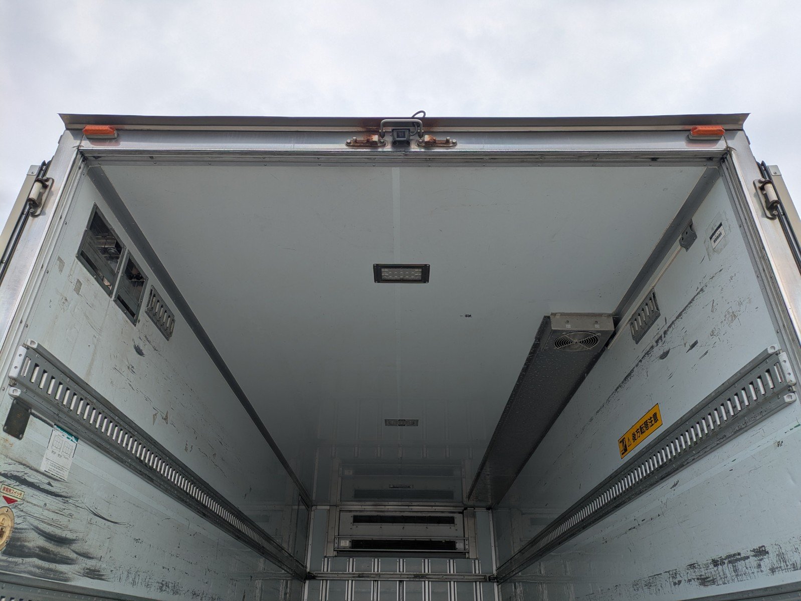 vehicle_image_20260323184043vkgpb5dqhx.jpg