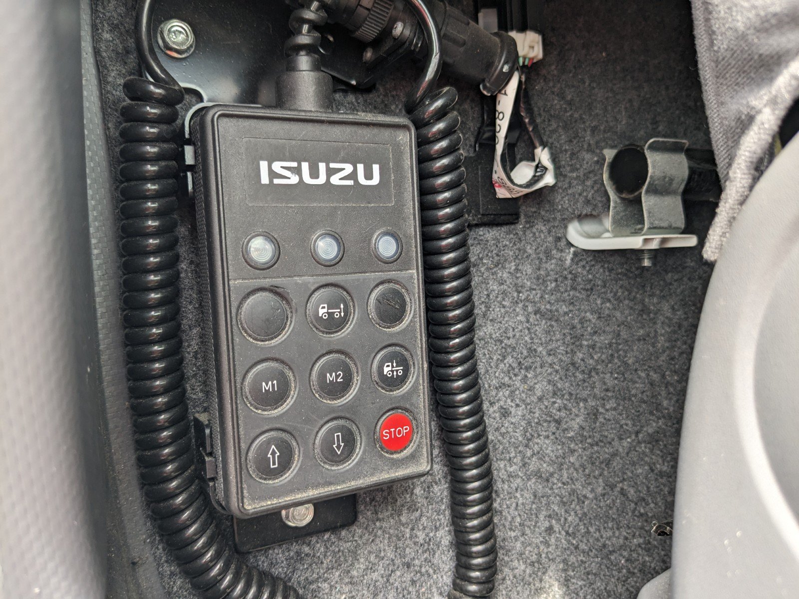 vehicle_image_2026052711080100xRrgfTh1.jpg
