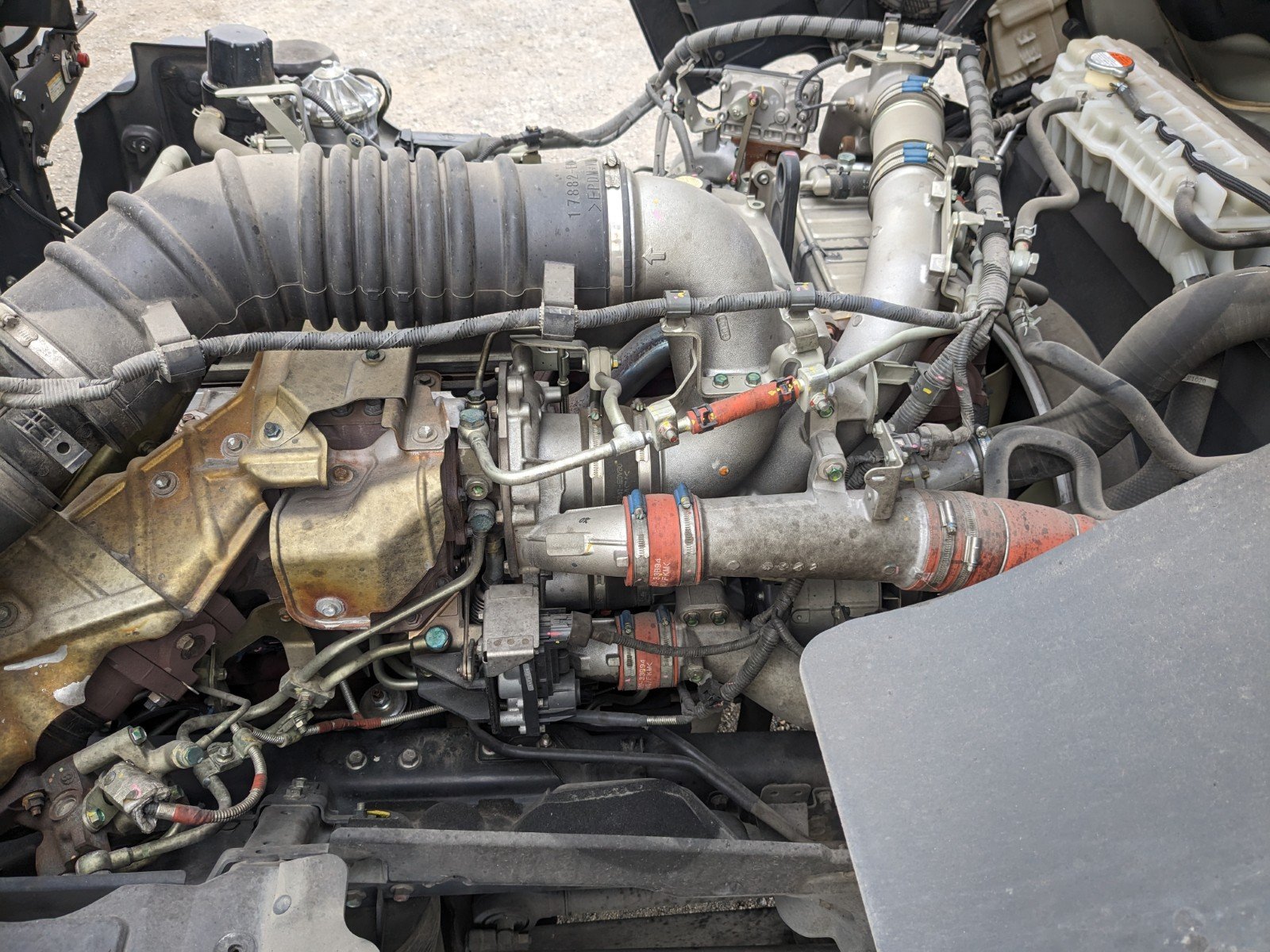 vehicle_image_20260318094509HvsxttqkLk.jpg