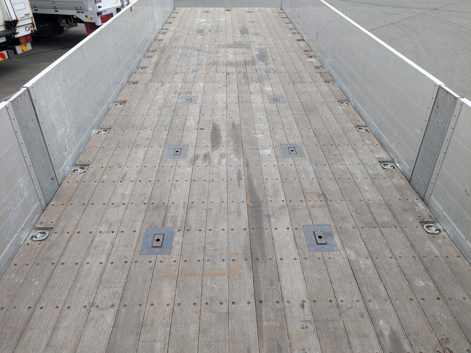 vehicle_image_20260305165541YERaHxL1Vo.jpg