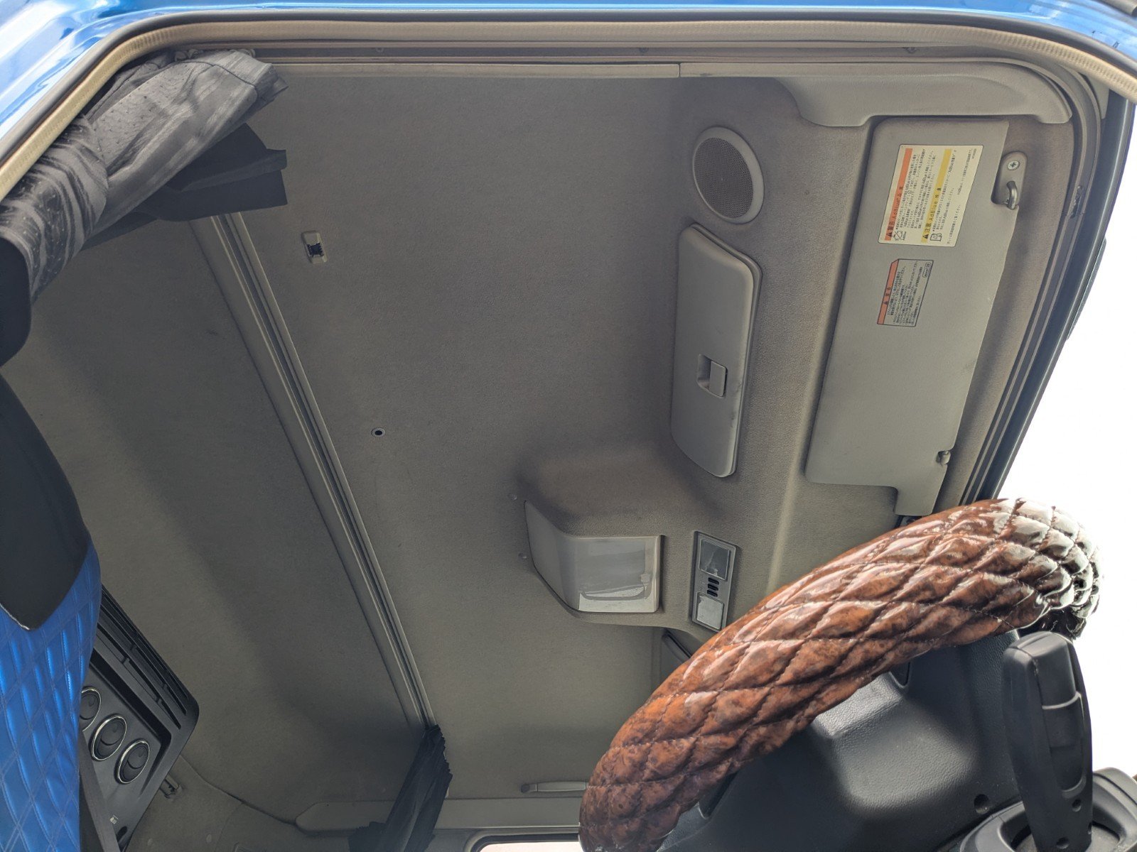 vehicle_image_20260305165541YHsVsPQ4N5.jpg