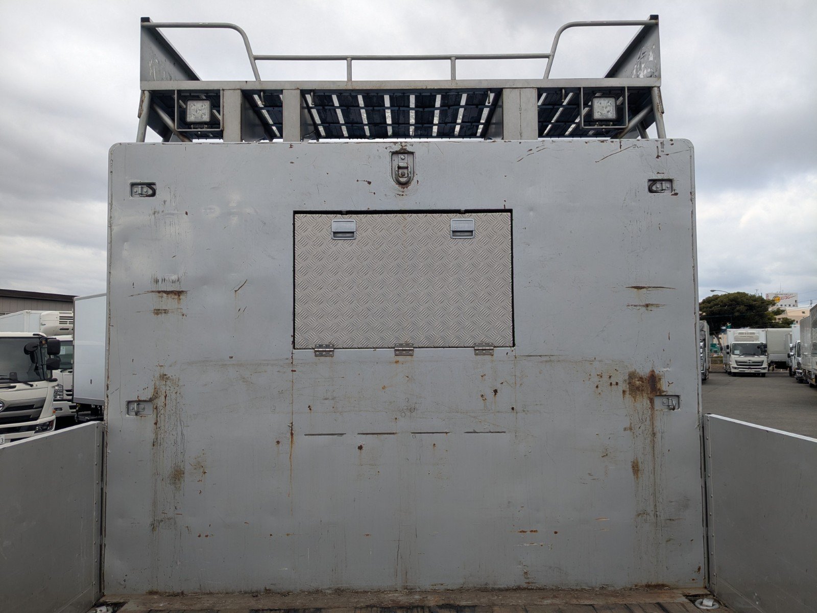 vehicle_image_20260305165541fNaSov8Cxk.jpg
