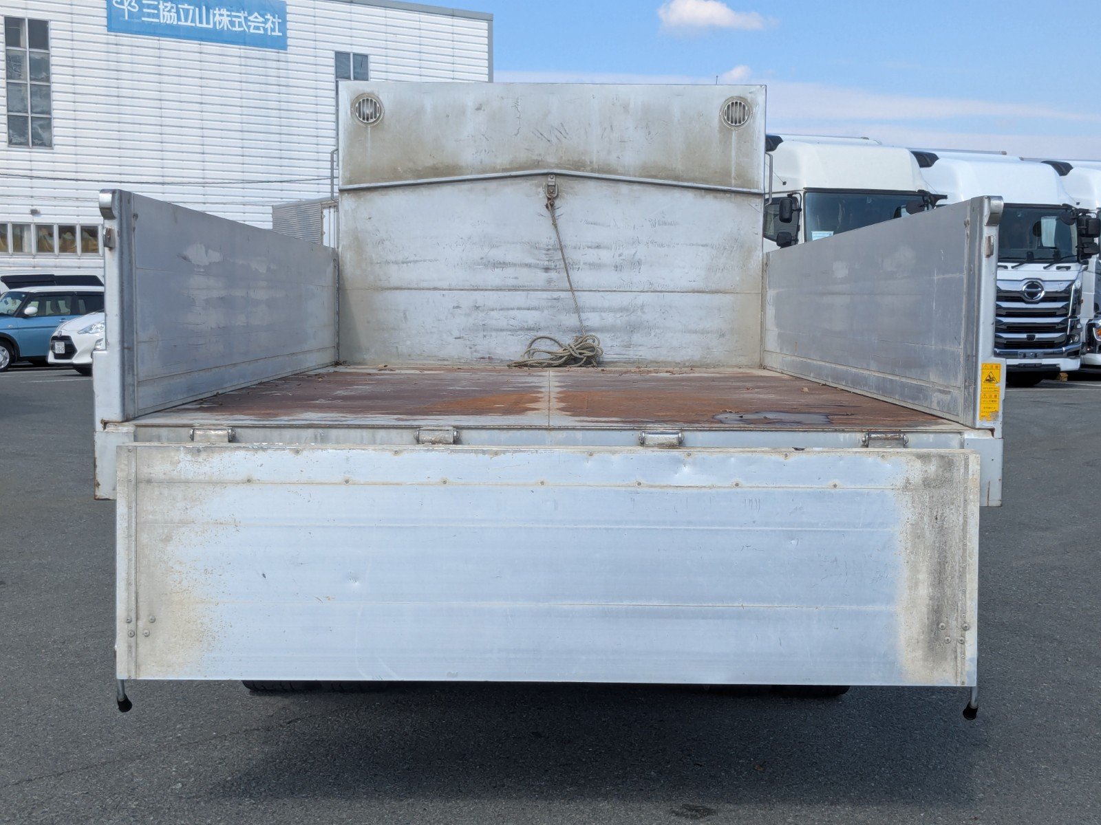 vehicle_image_20260326183652Itdy99YtJy.jpg