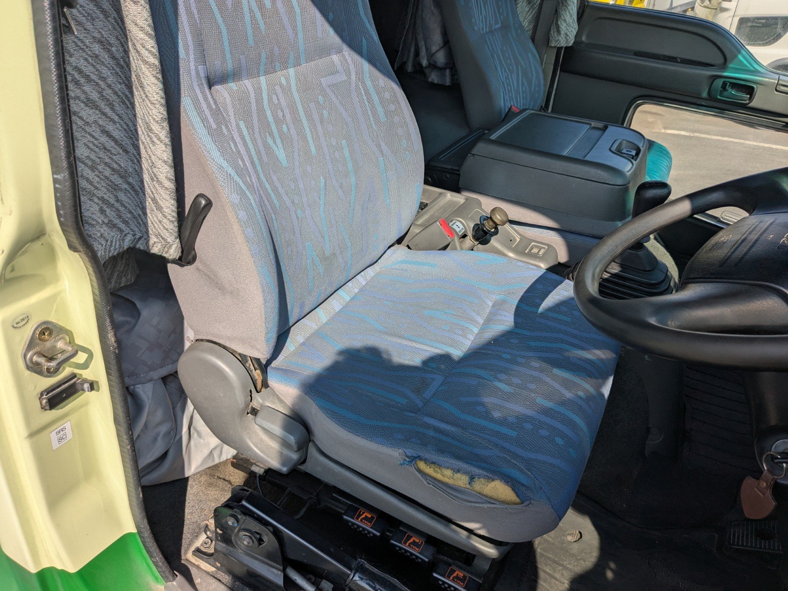 vehicle_image_20260326183652SmlCfV6zQY.jpg