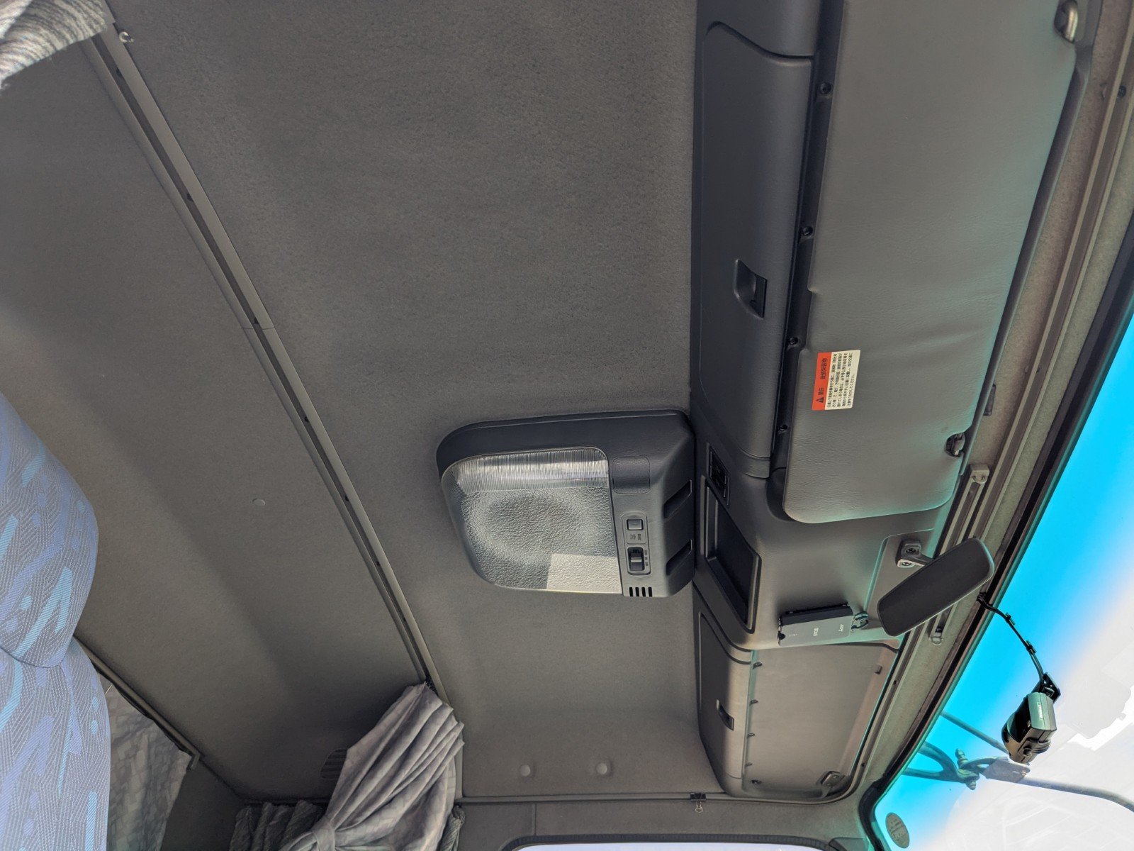 vehicle_image_20260326183652WuEK1ctm41.jpg