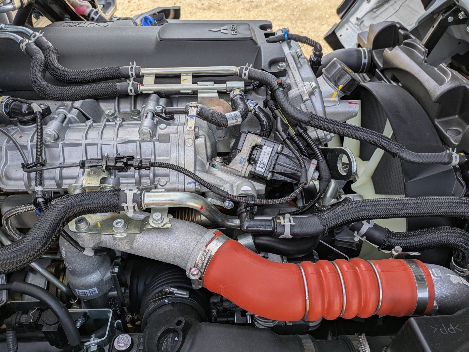 vehicle_image_20260306140155QfA9QyLoBc.jpg