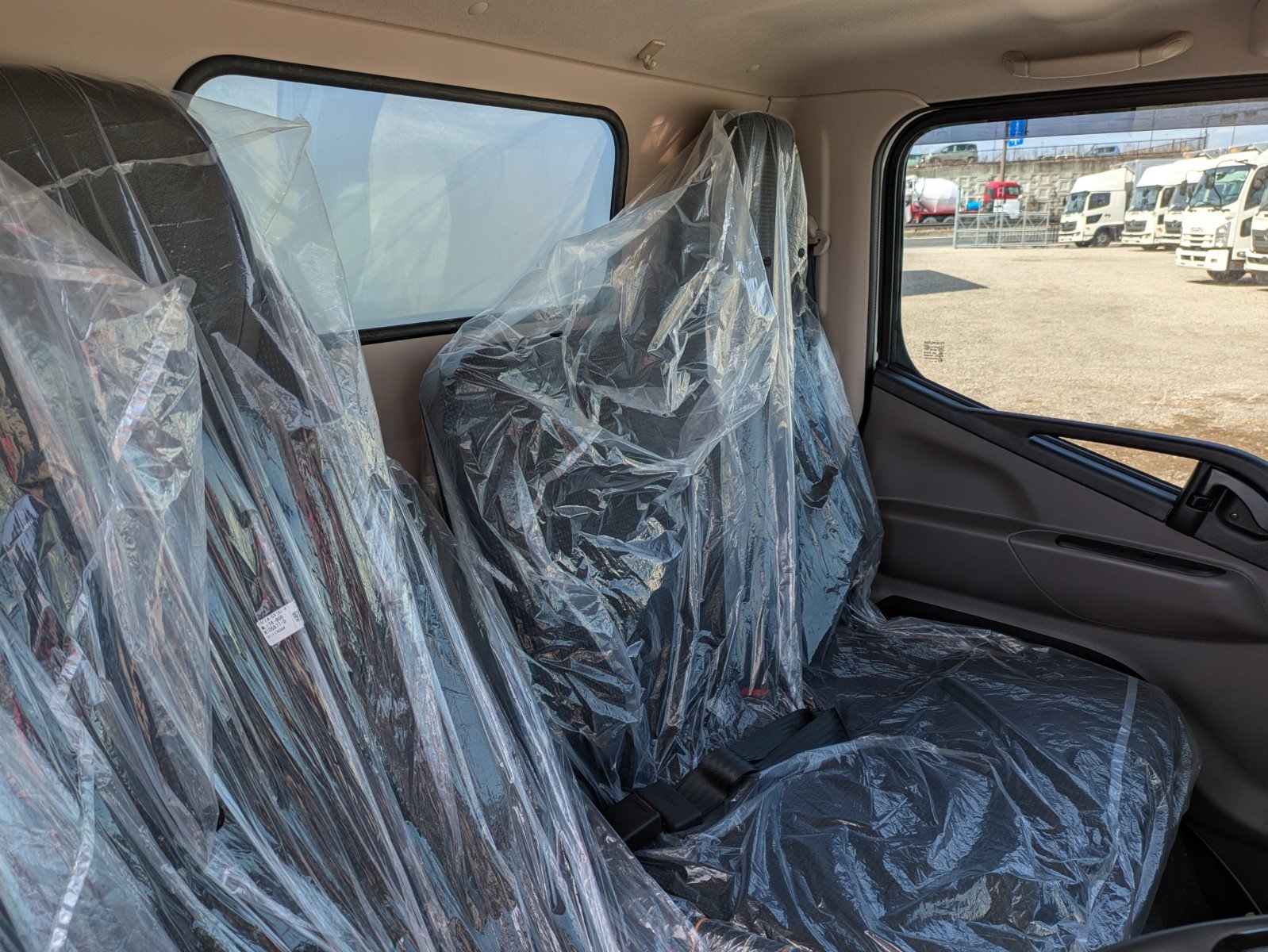 vehicle_image_20260306140155cuUFefOxYP.jpg