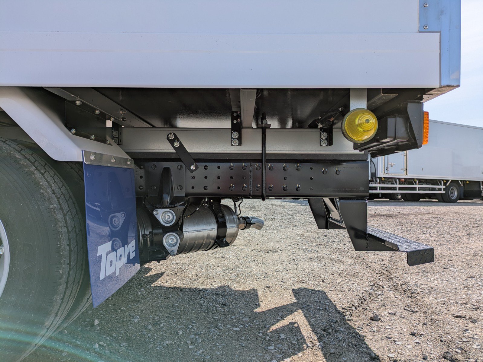 vehicle_image_20260306140155tNVIsuxrdn.jpg