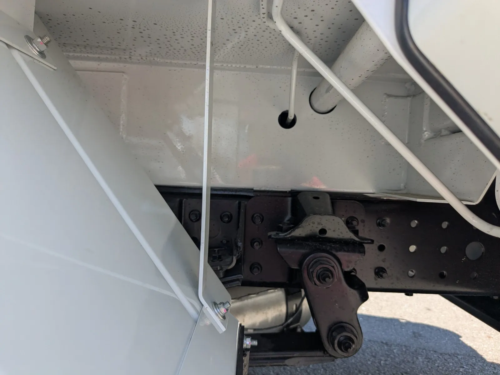 vehicle_image_20260630105747KRNJTxeOnR.webp