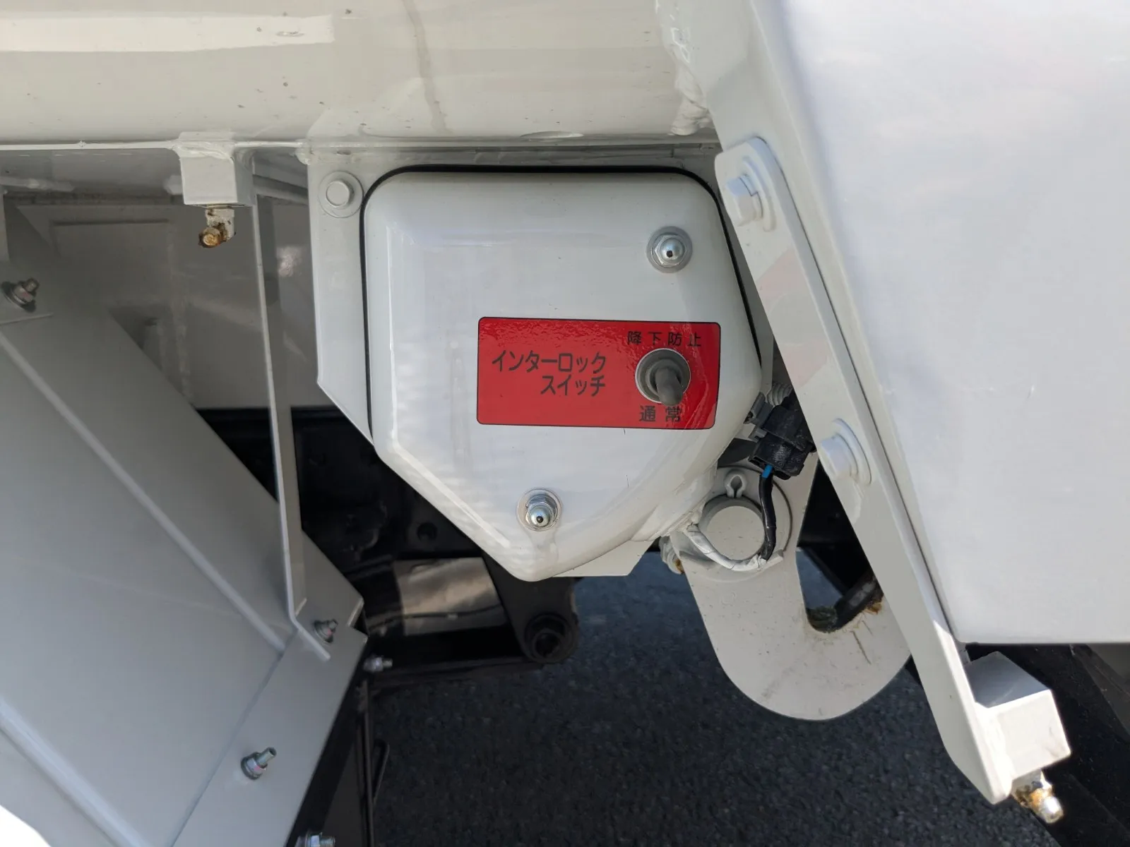 vehicle_image_202606301057572GAxK5E6gS.webp