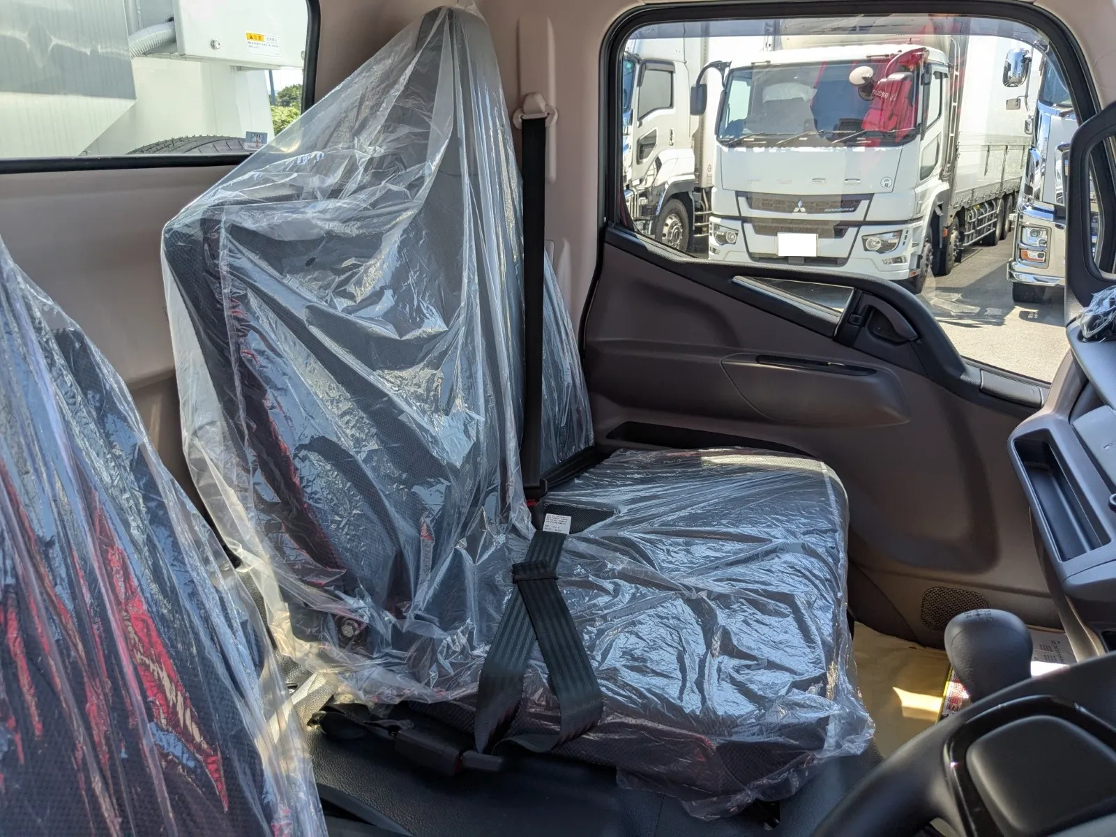 vehicle_image_20260630105757E7DqHU8fhR.webp