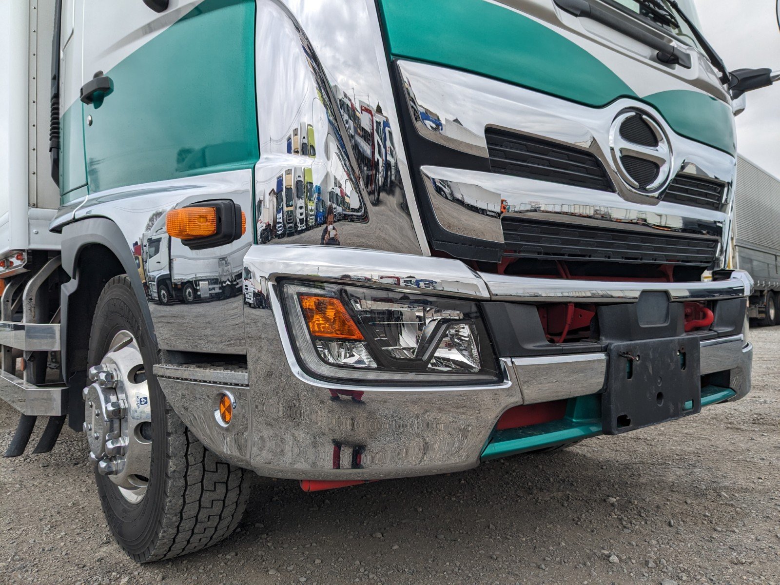 vehicle_image_20260304095528Ct3CHeB817.jpg