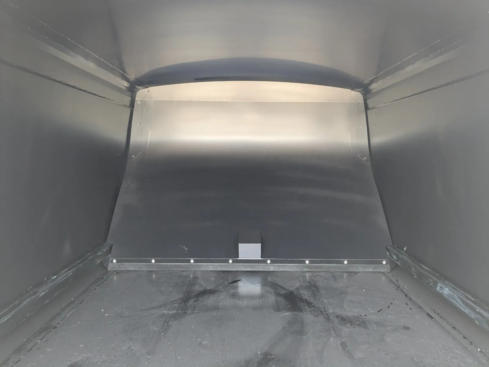 vehicle_image_20260630100112V5f29eFBnf.webp
