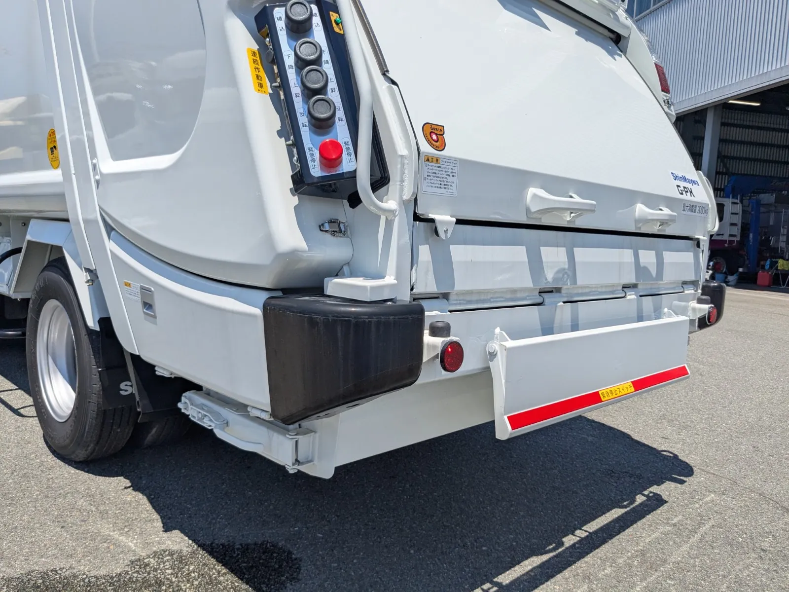vehicle_image_20260723115853vWx5YmNHfR.webp