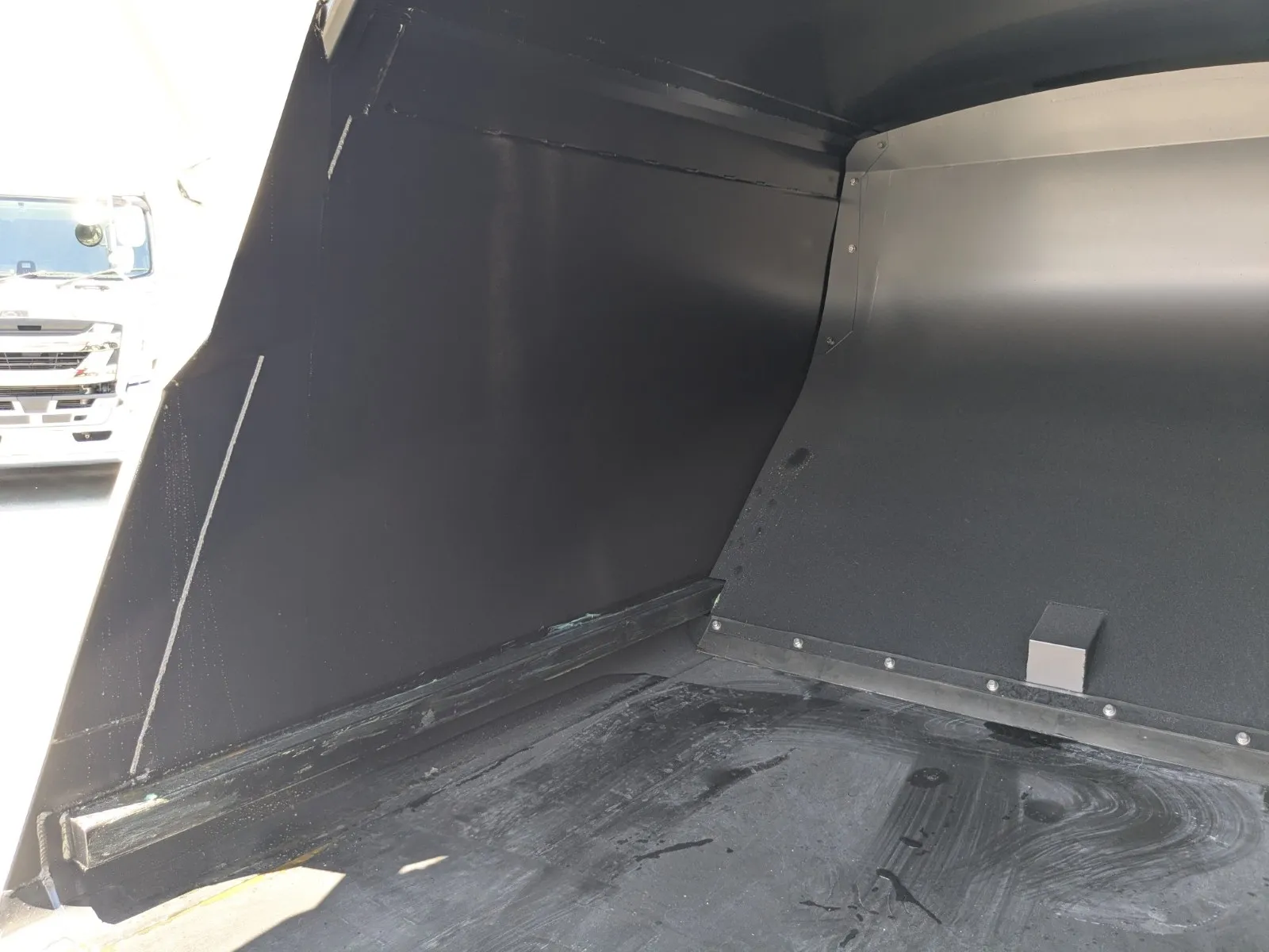 vehicle_image_20260723115859N87rWEpJHC.webp