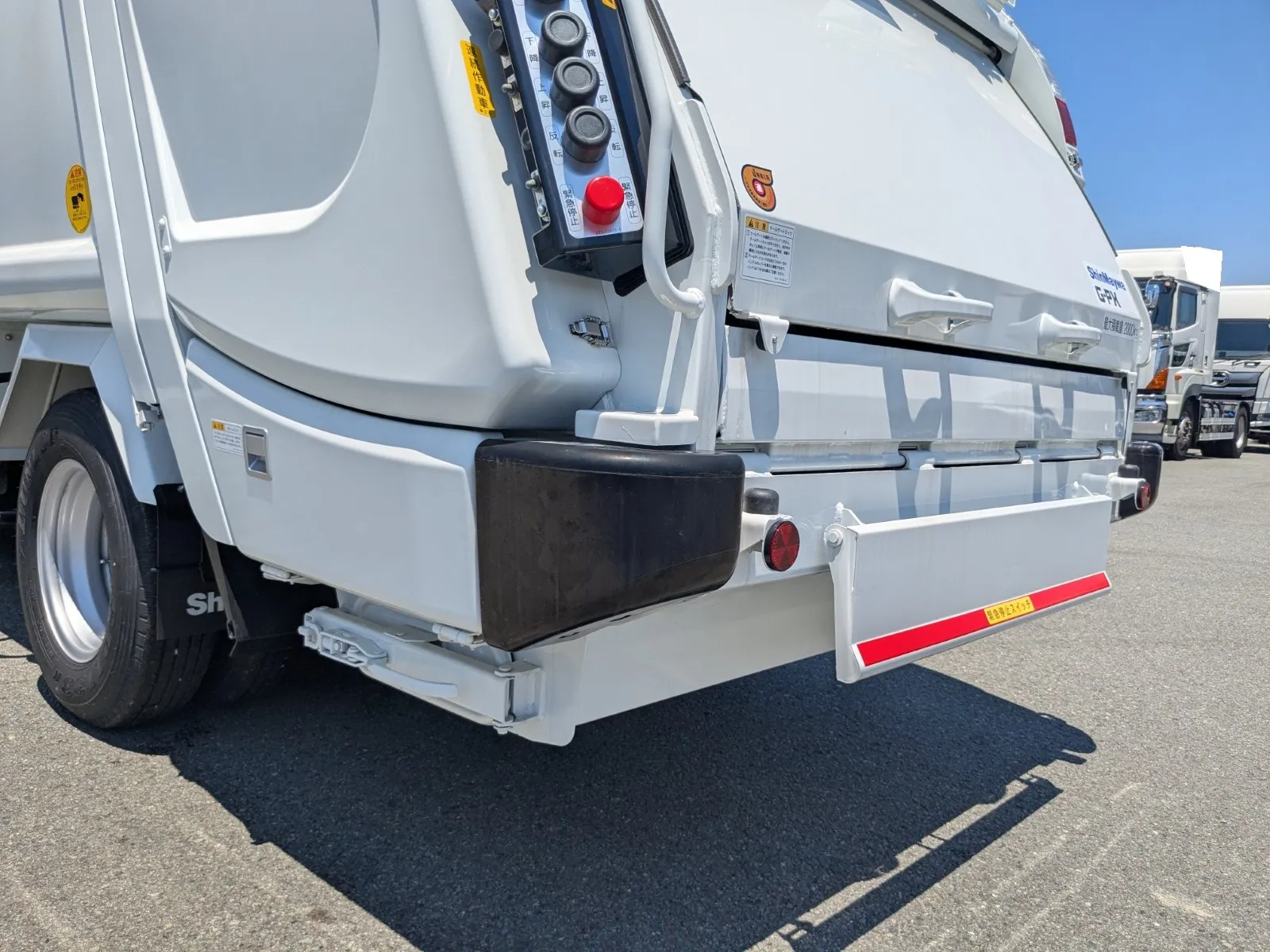 vehicle_image_20260630103445dKO217FXjT.webp