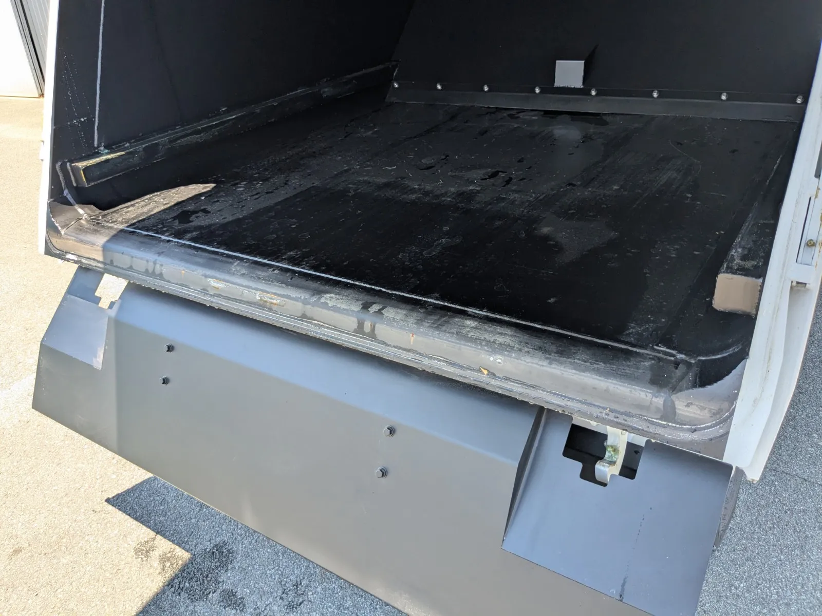vehicle_image_20260630103450sXflR7kt4V.webp