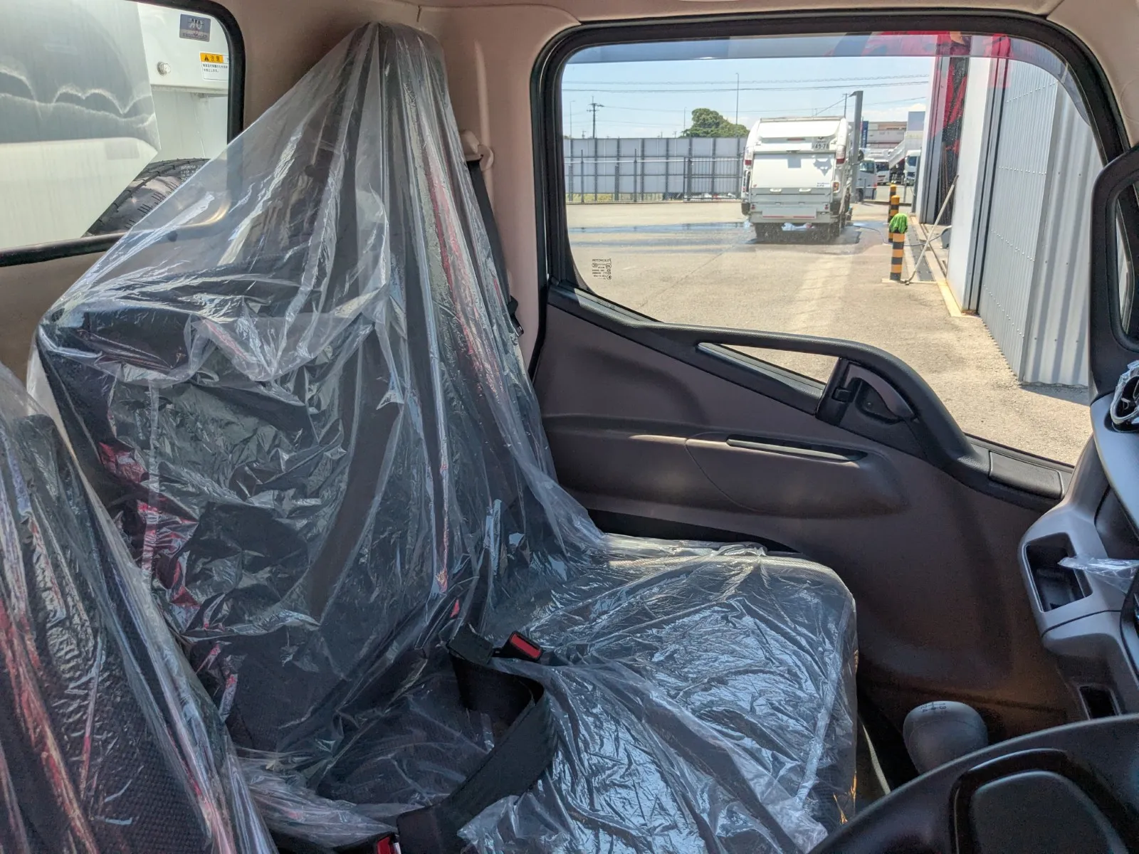 vehicle_image_202606301034537g7MjYhKHA.webp
