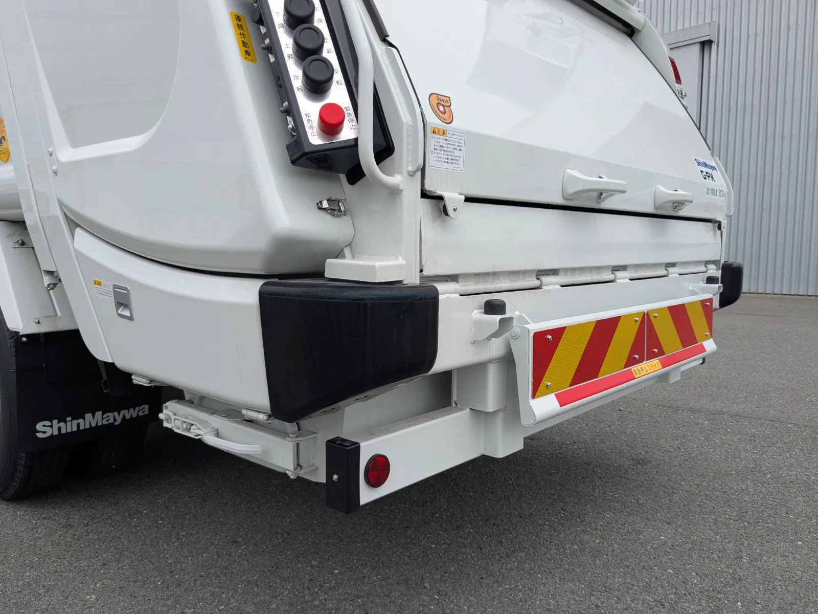 vehicle_image_20260630114512QjRc6t25JJ.webp