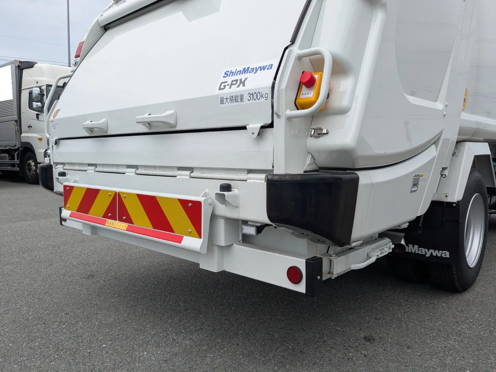 vehicle_image_20260630114512rpk30FJV4R.webp