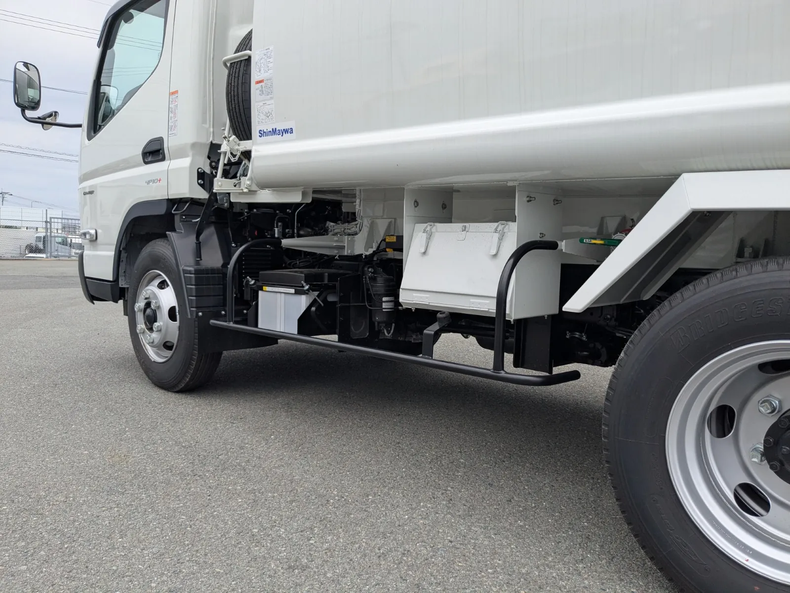 vehicle_image_20260630114513nESfg24qZq.webp