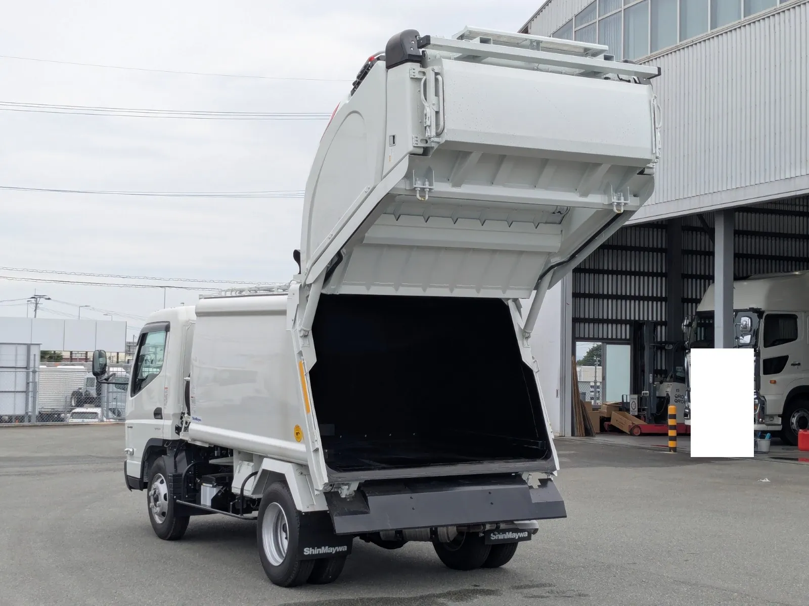 vehicle_image_20260630143506wYzSpcH80B.webp