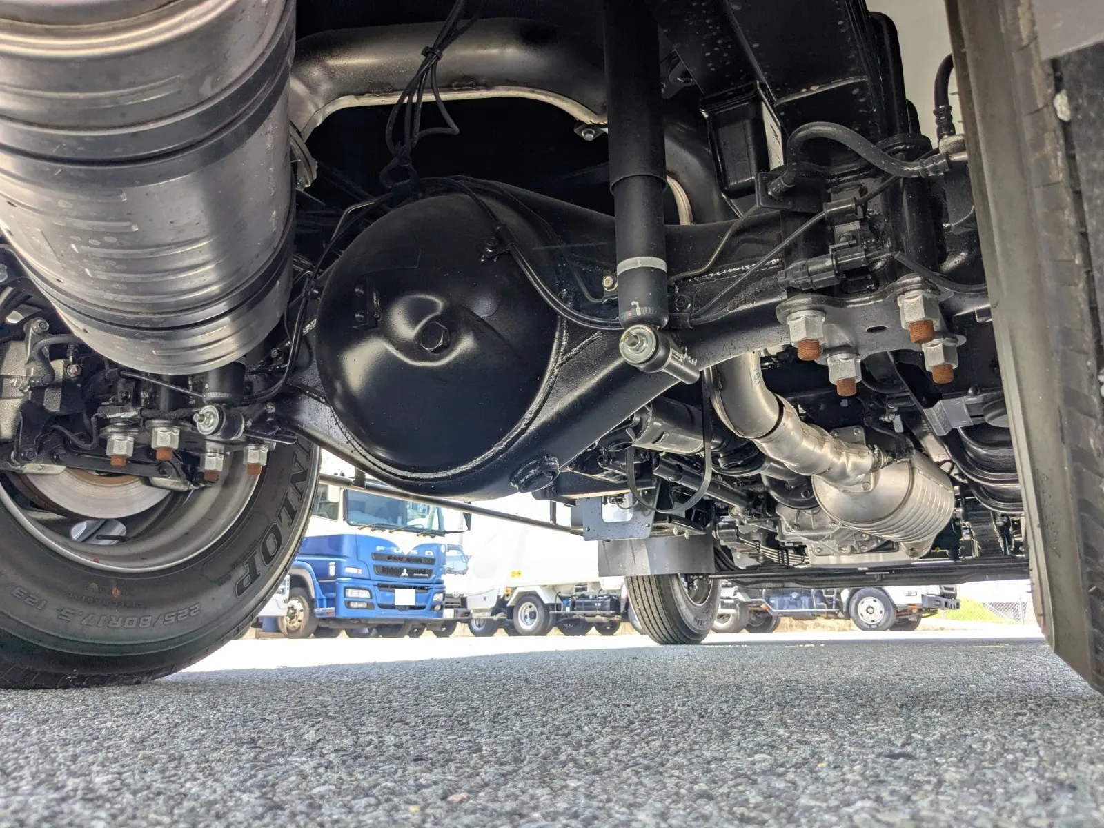 vehicle_image_20260630104844fn0YU55x7E.webp
