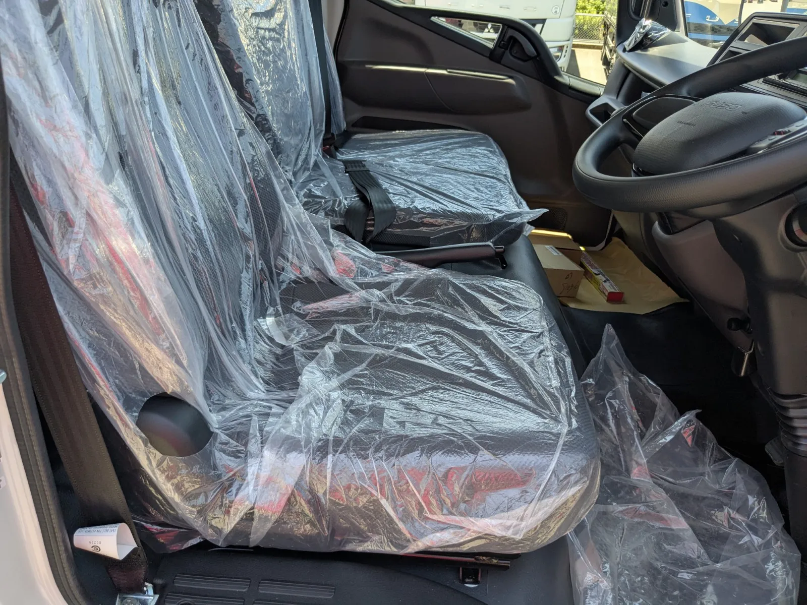 vehicle_image_20260630104850kcV1O2rQu5.webp
