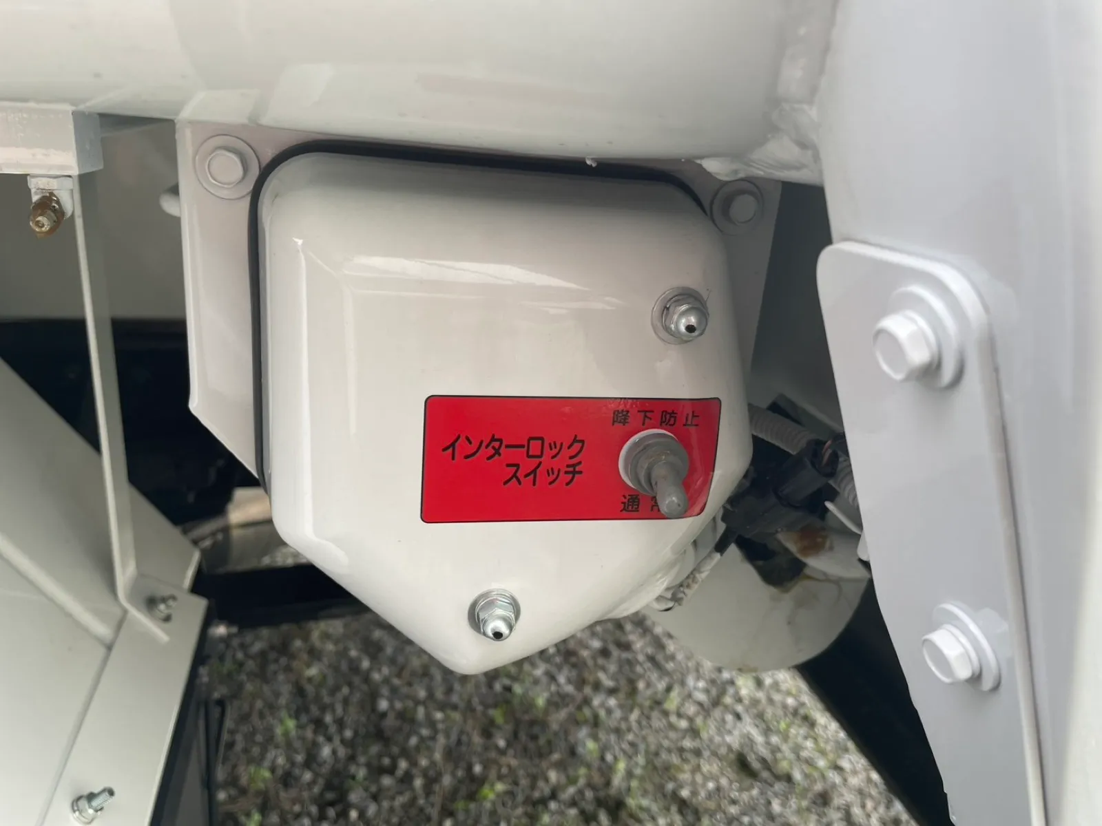 vehicle_image_20260630143231kehdNJx9Nb.webp