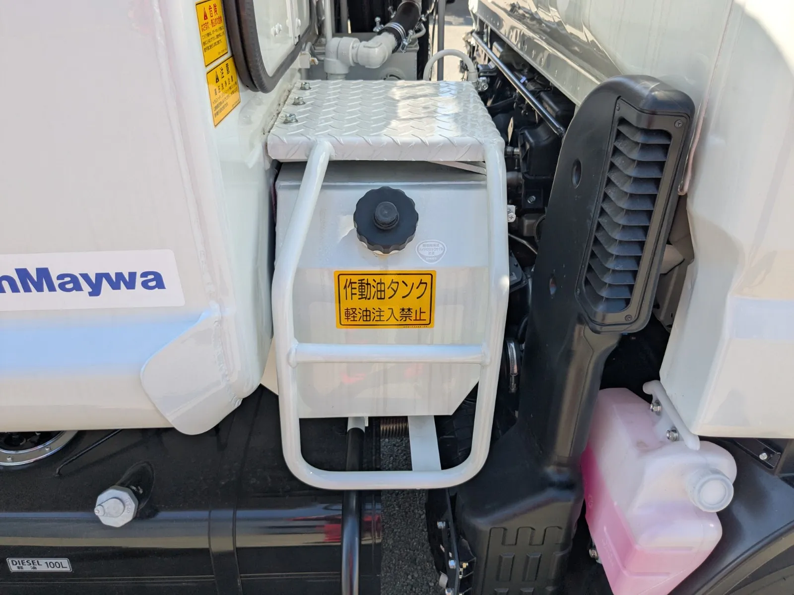 vehicle_image_20260630113204kHmOCGoc9y.webp