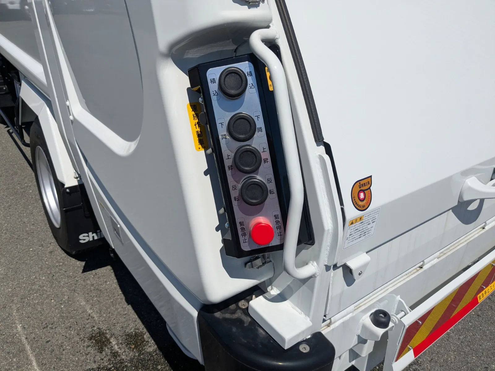 vehicle_image_202606301132077vNNFipkAG.webp