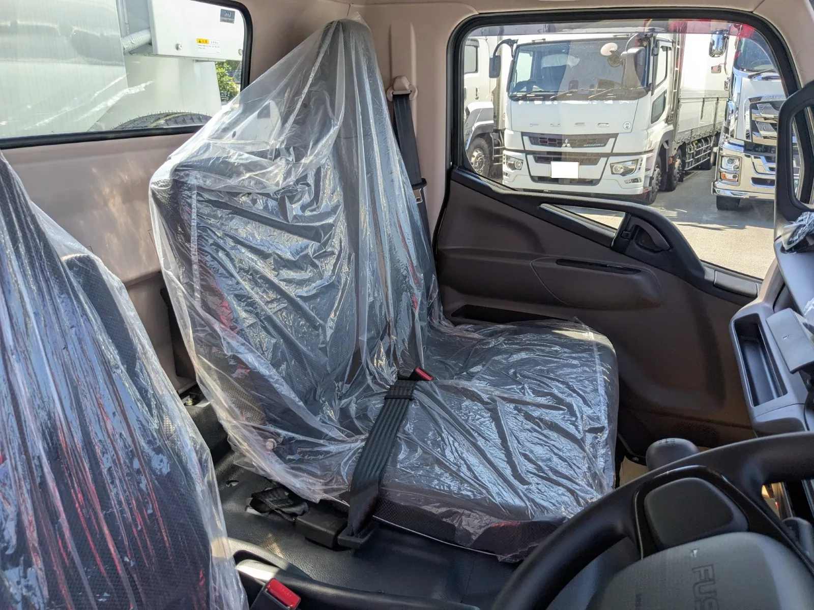 vehicle_image_20260630113208EwYawVhojy.webp