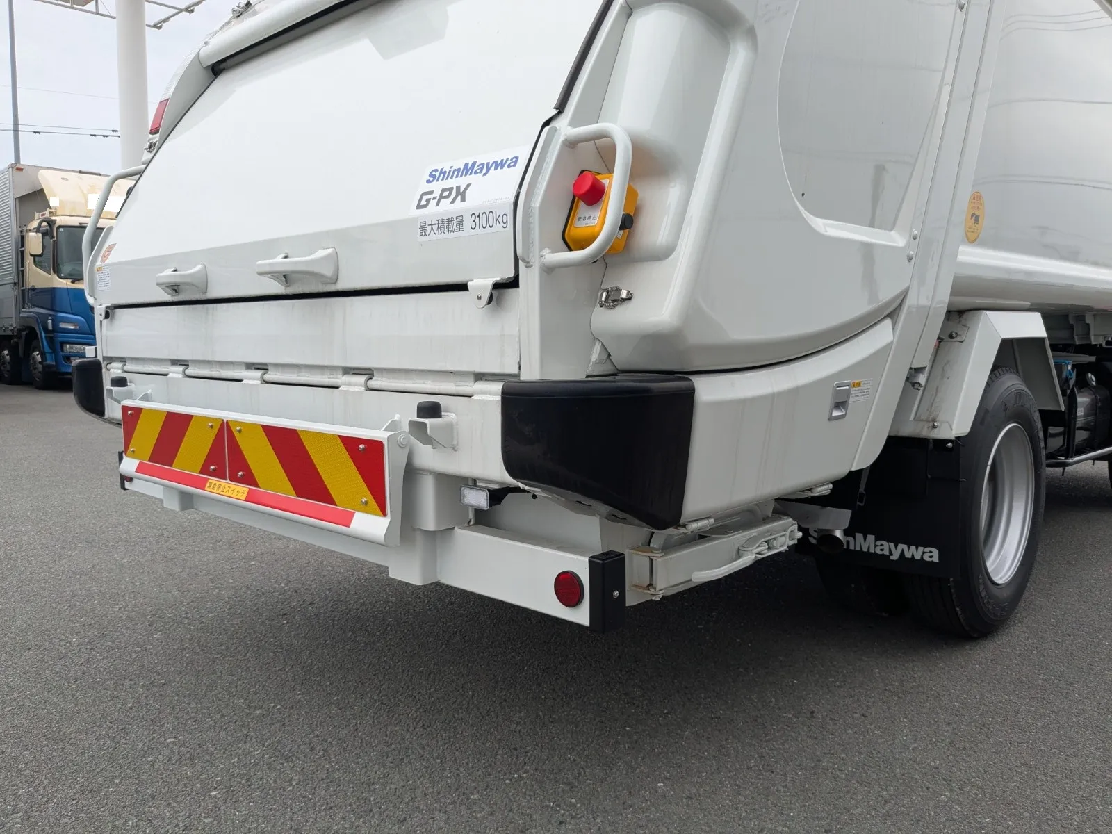vehicle_image_20260630113735lFYkG8c5NI.webp
