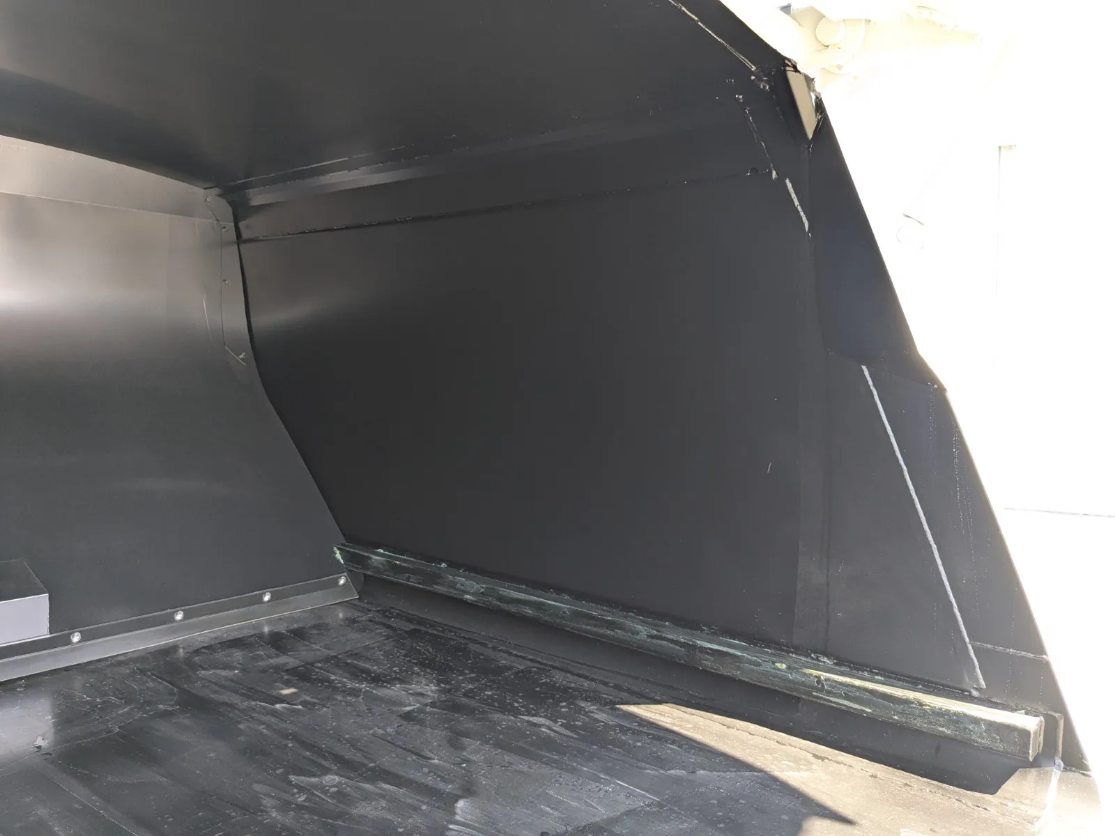 vehicle_image_20260630113740kAvsriiNgz.webp