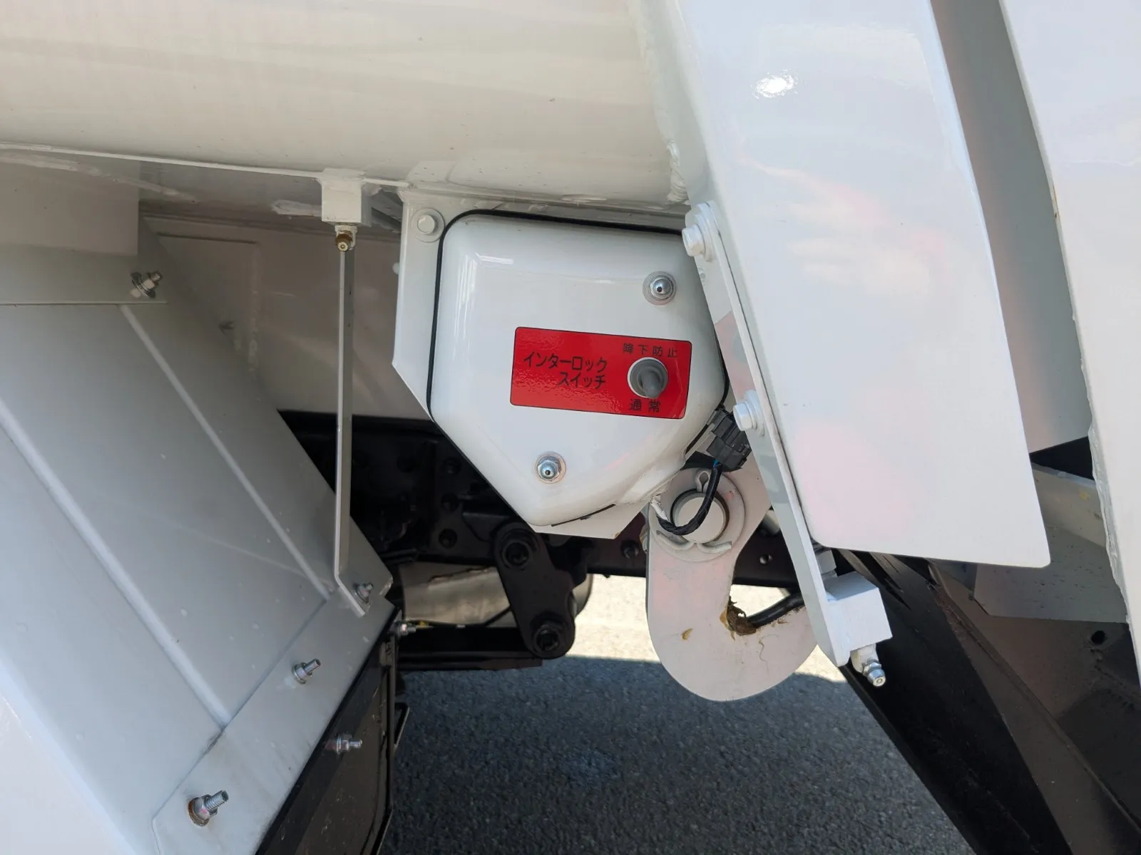 vehicle_image_20260630113743URxkCuK3TJ.webp