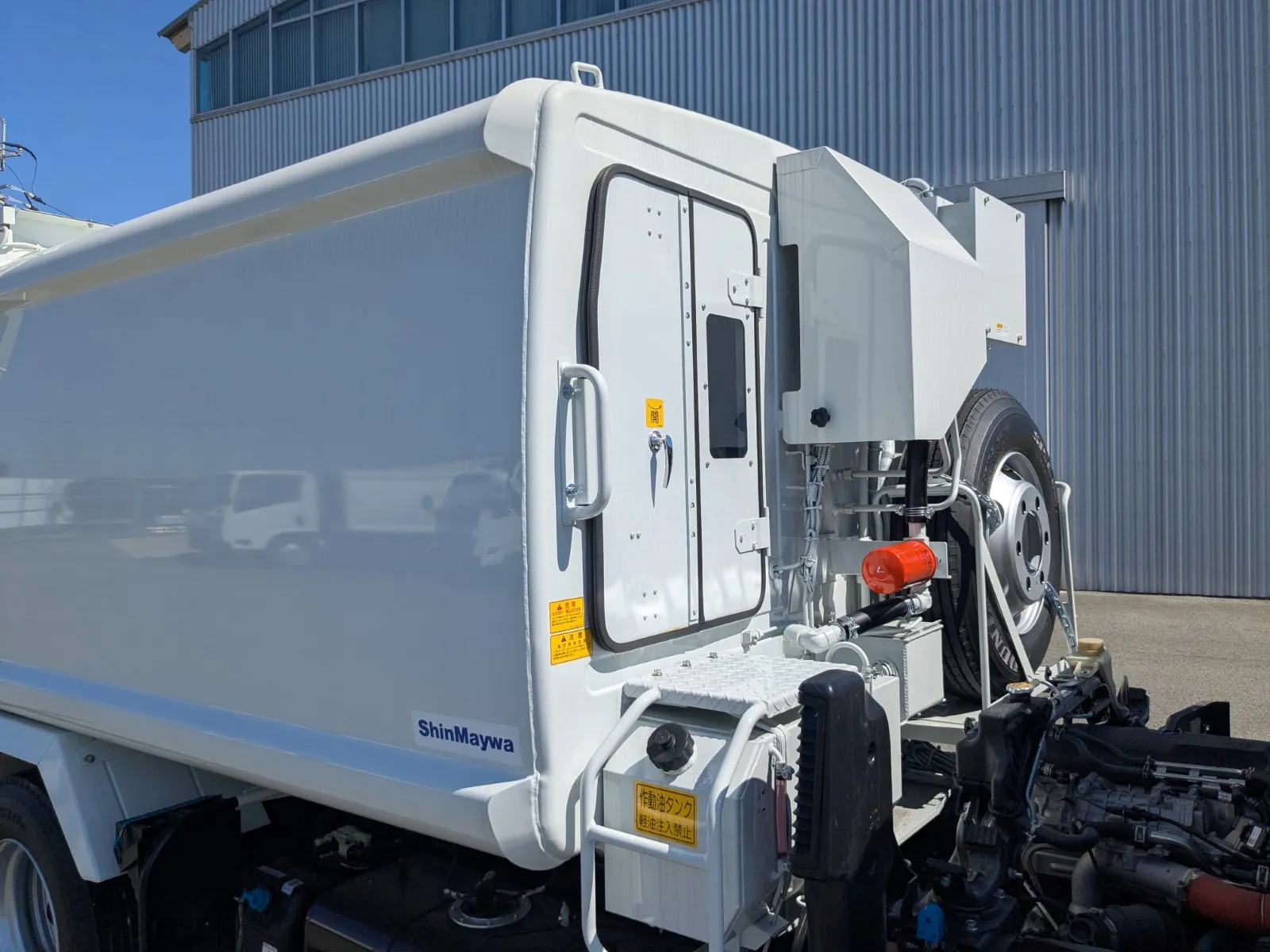 vehicle_image_20260630113748hqOysem2EL.webp