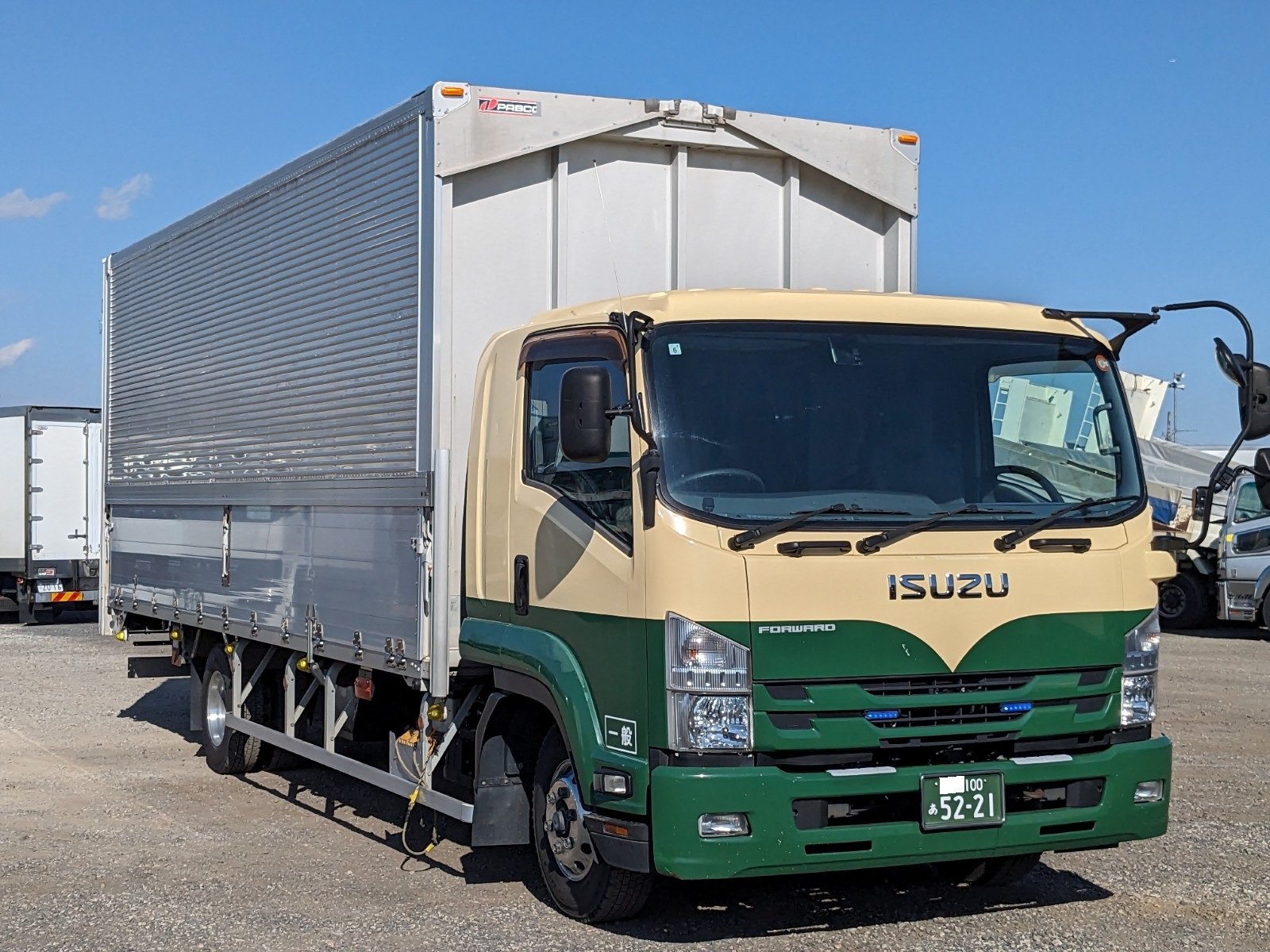 vehicle_image_20260415164329LshgY0snQ7.jpg