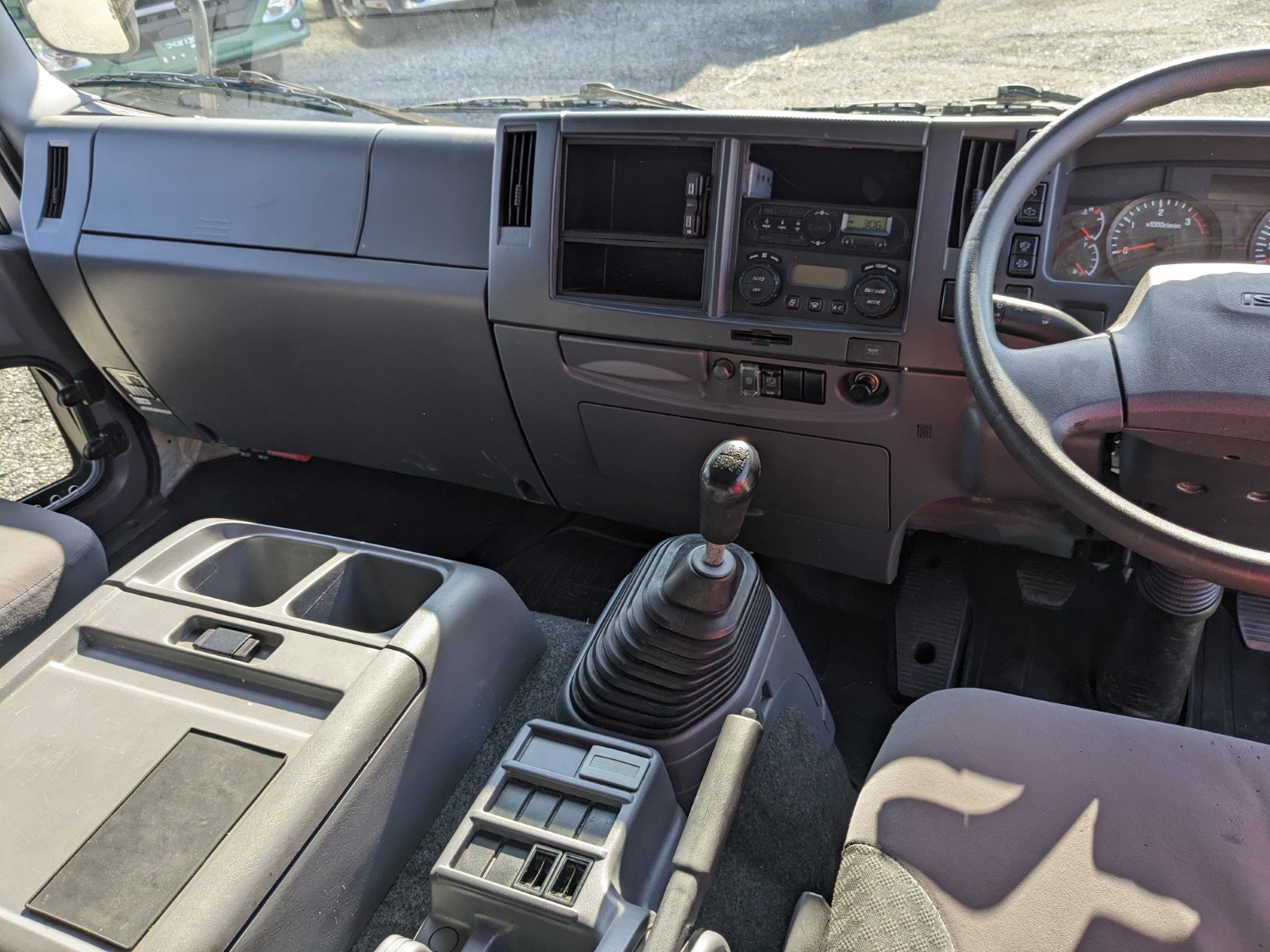 vehicle_image_20260415164329WudJi2YafK.jpg