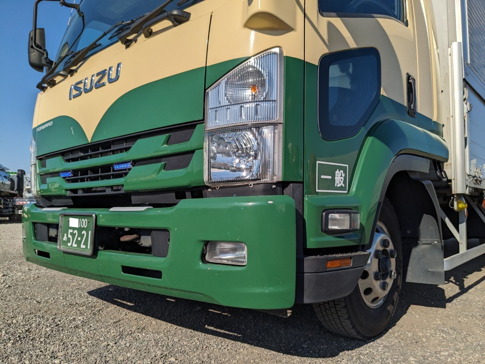 vehicle_image_20260415164329fCd2BtfQOd.jpg