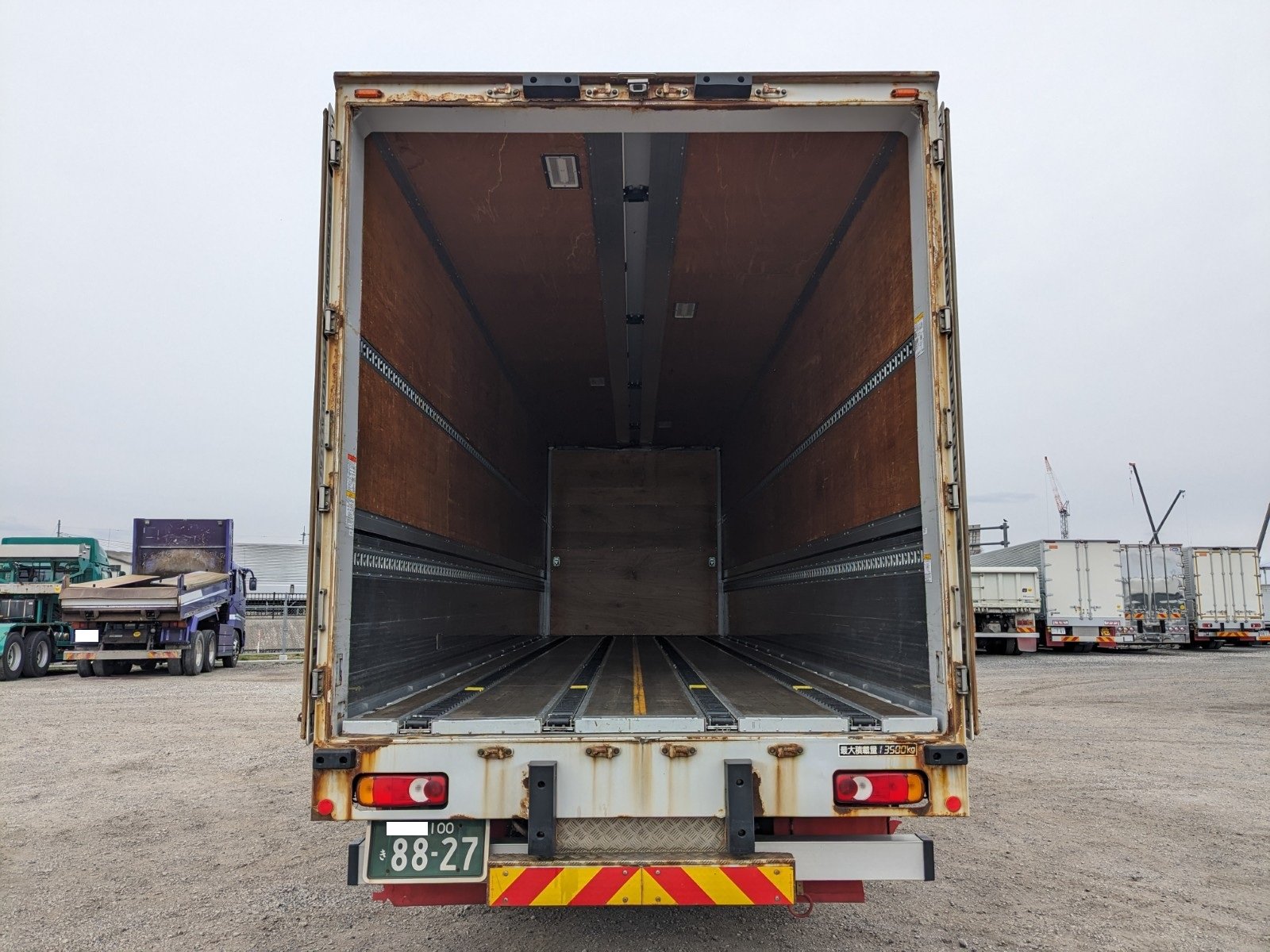 vehicle_image_202604031624365dX0cnKVbu.jpg