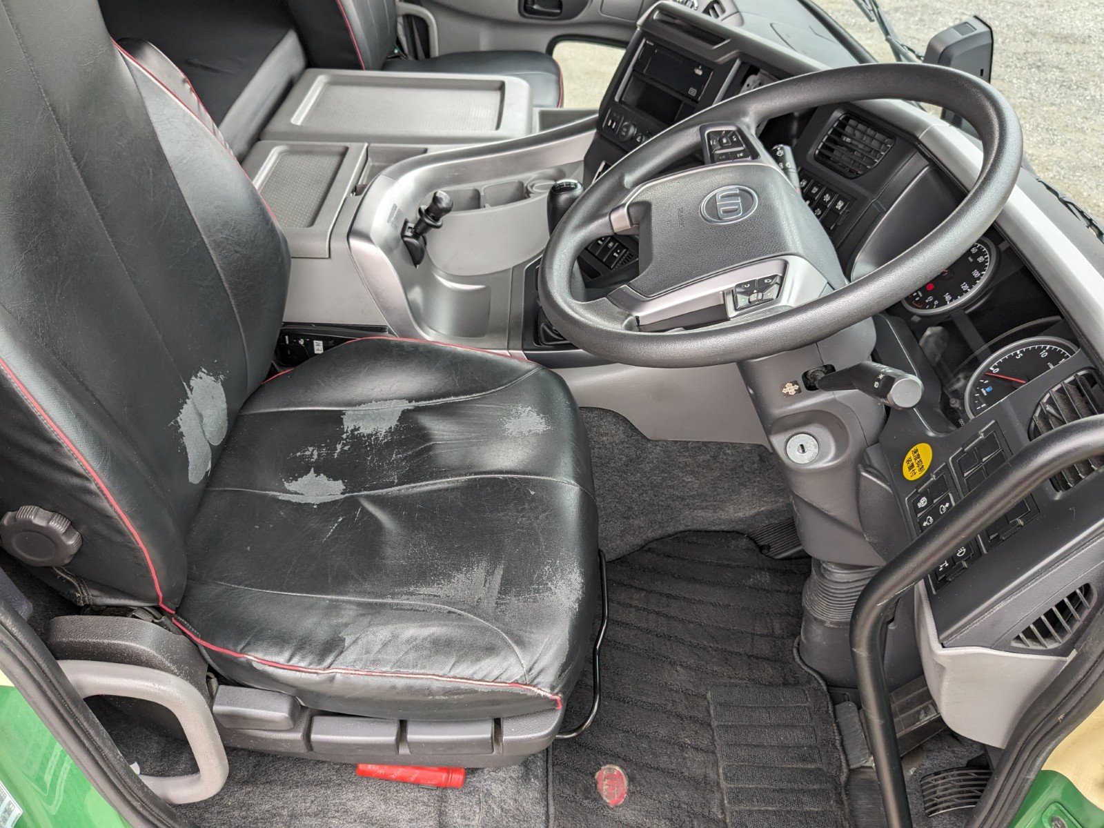 vehicle_image_202604031624366iIls8WhXY.jpg