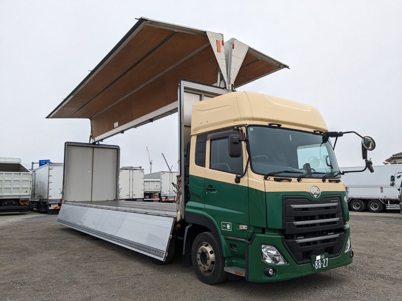 vehicle_image_20260403162436BCGViBAYTM.jpg