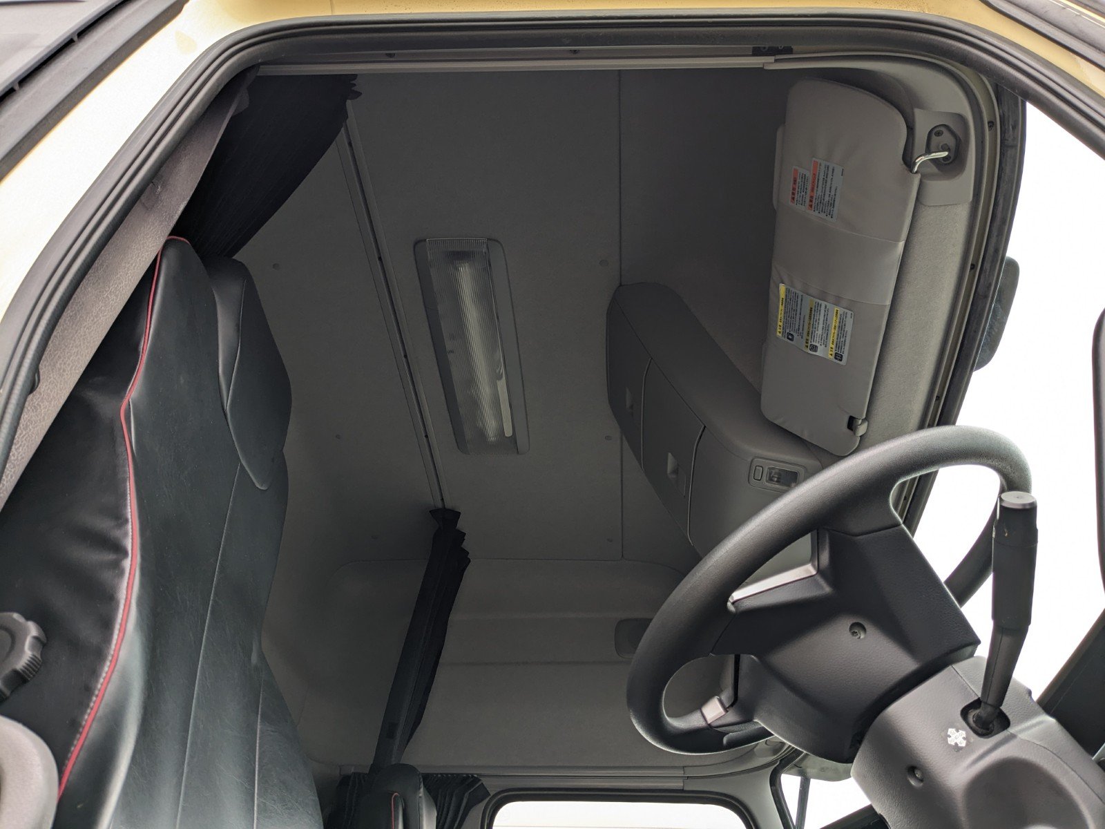 vehicle_image_20260403162436tJsvEfRHKc.jpg